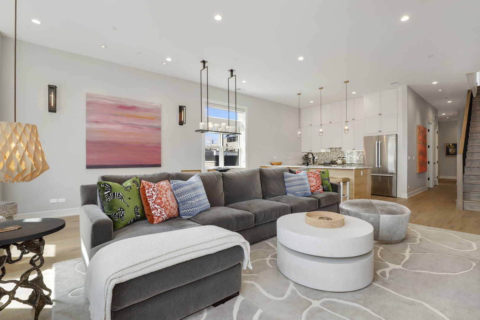 2140 W Evergreen Avenue Unit: 3