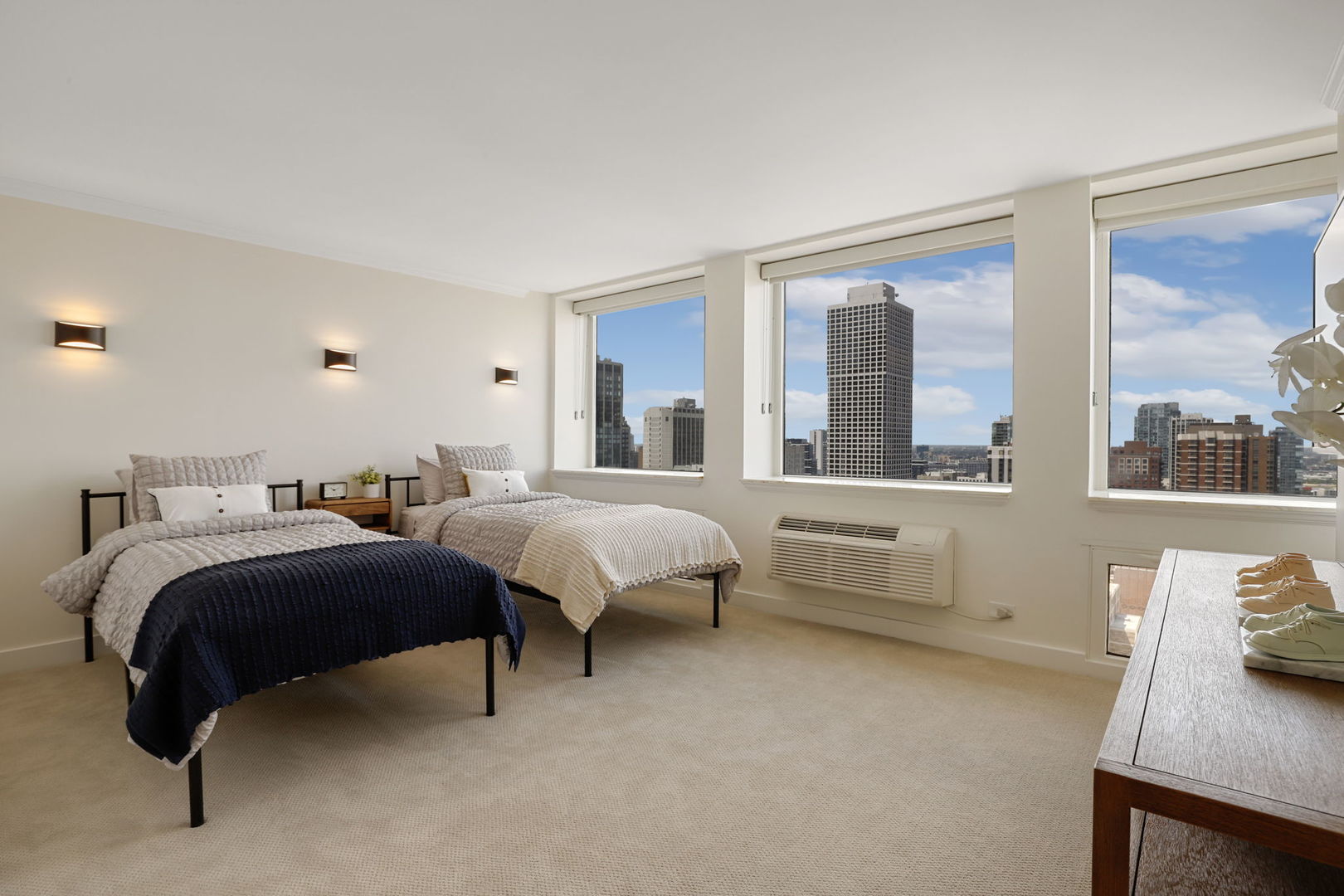 1110 N Lake Shore Drive Unit: 32N
