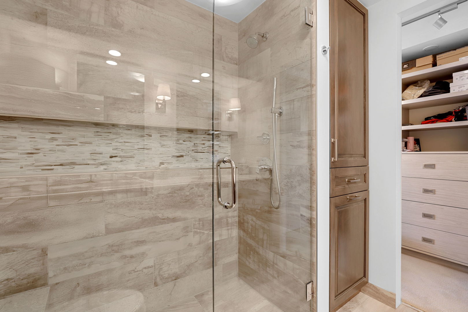 1110 N Lake Shore Drive Unit: 32N