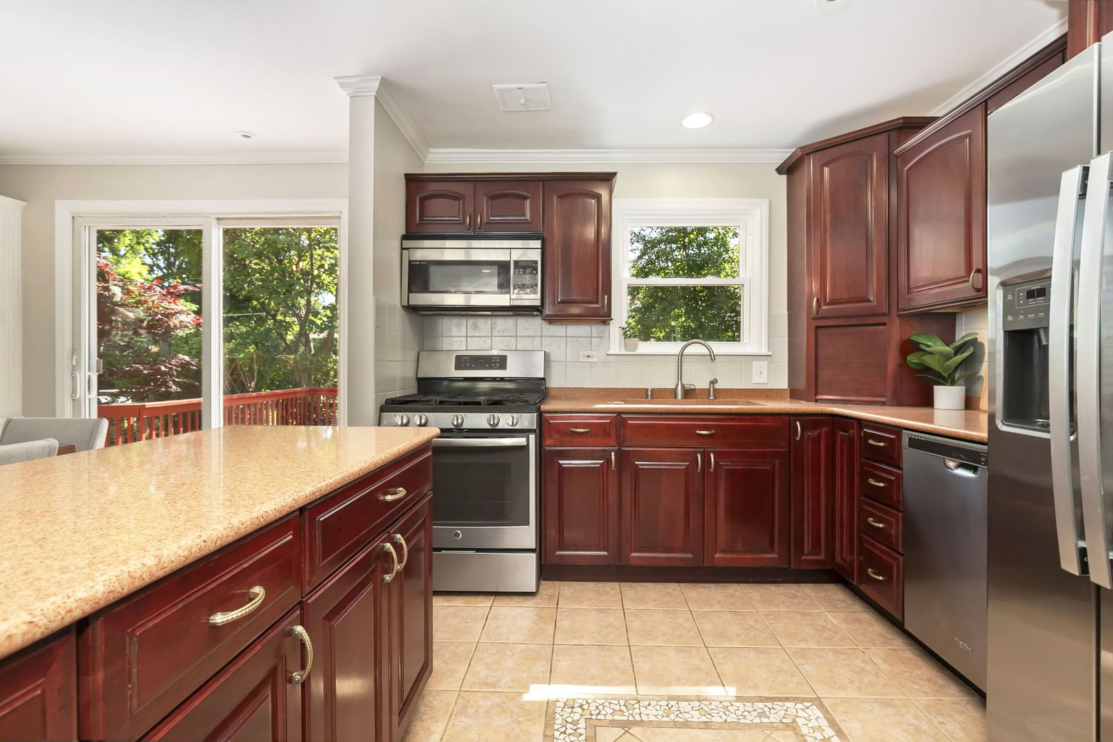 1173 Greenbriar Lane