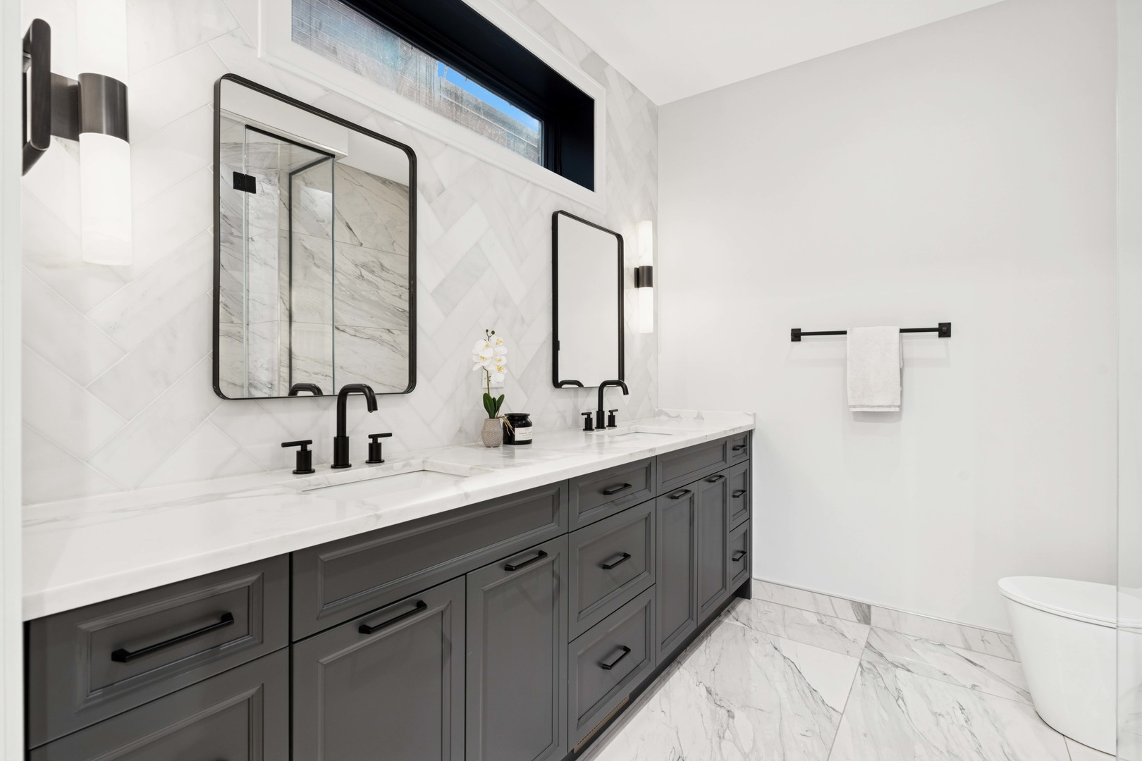 1526 N Wieland Street Unit: 3N