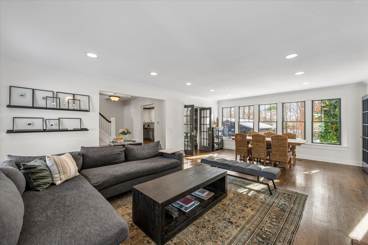 396 Orchard Lane