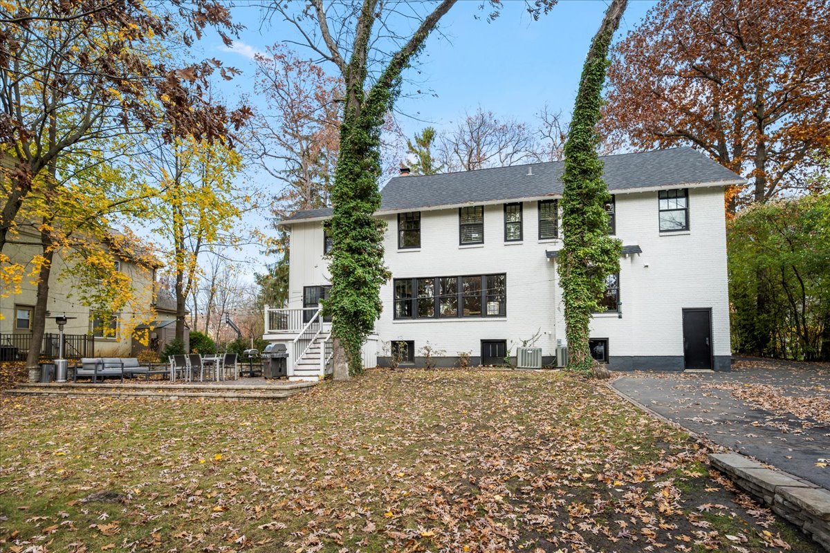 396 Orchard Lane