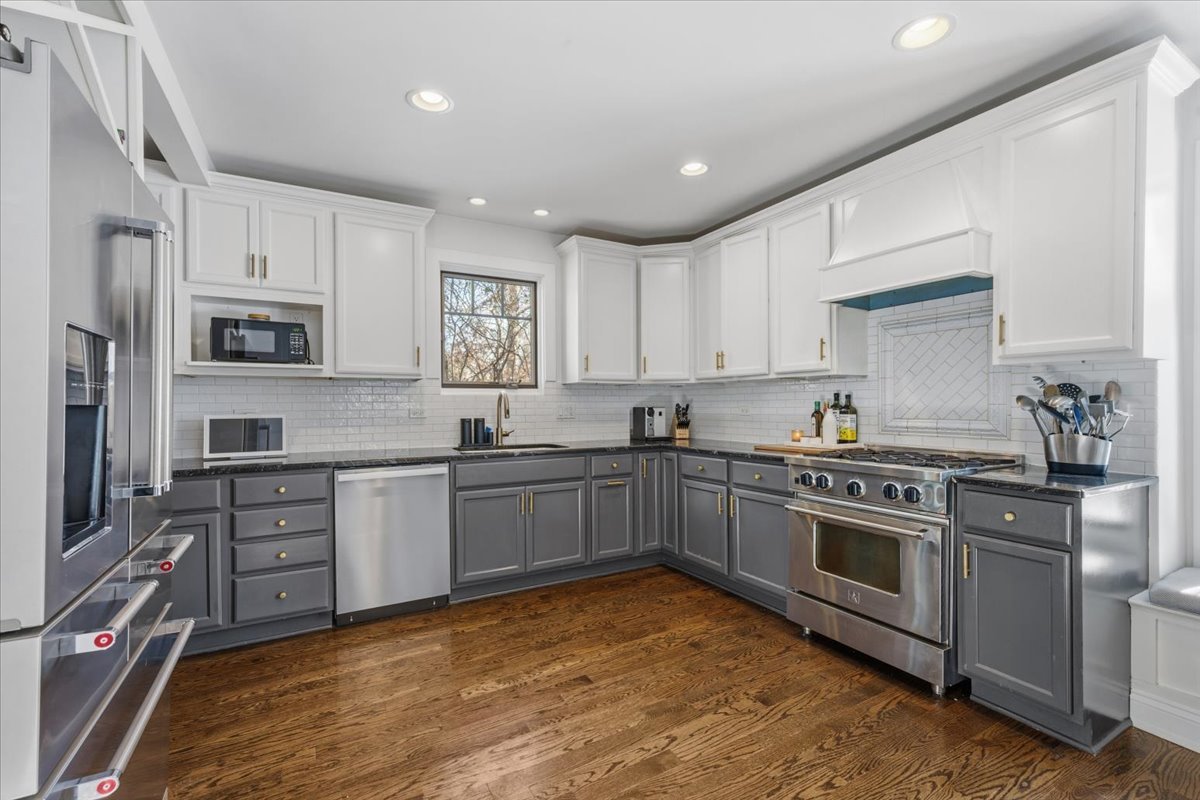 396 Orchard Lane