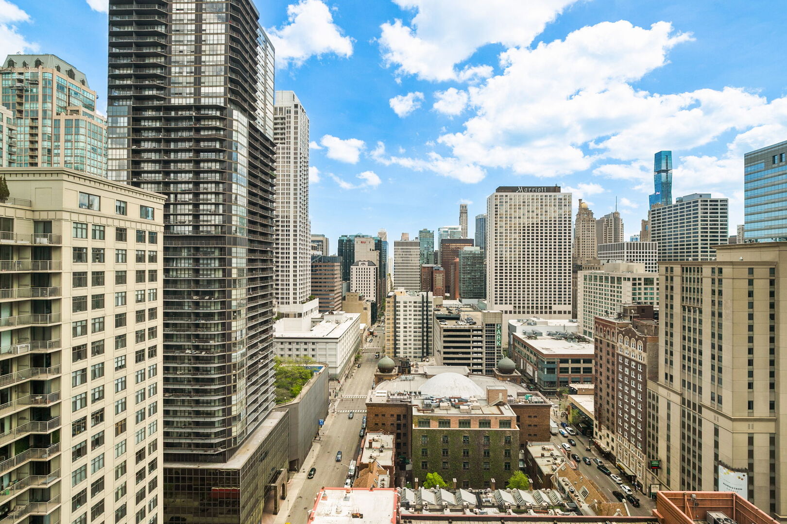 33 W Ontario Street Unit: 26B