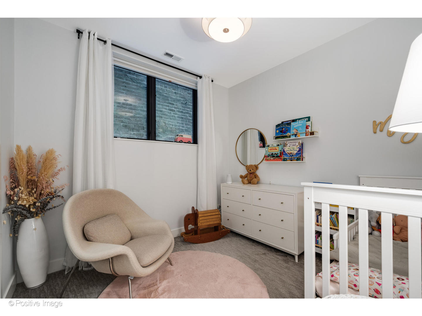 1752 W AUGUSTA Boulevard Unit: 1