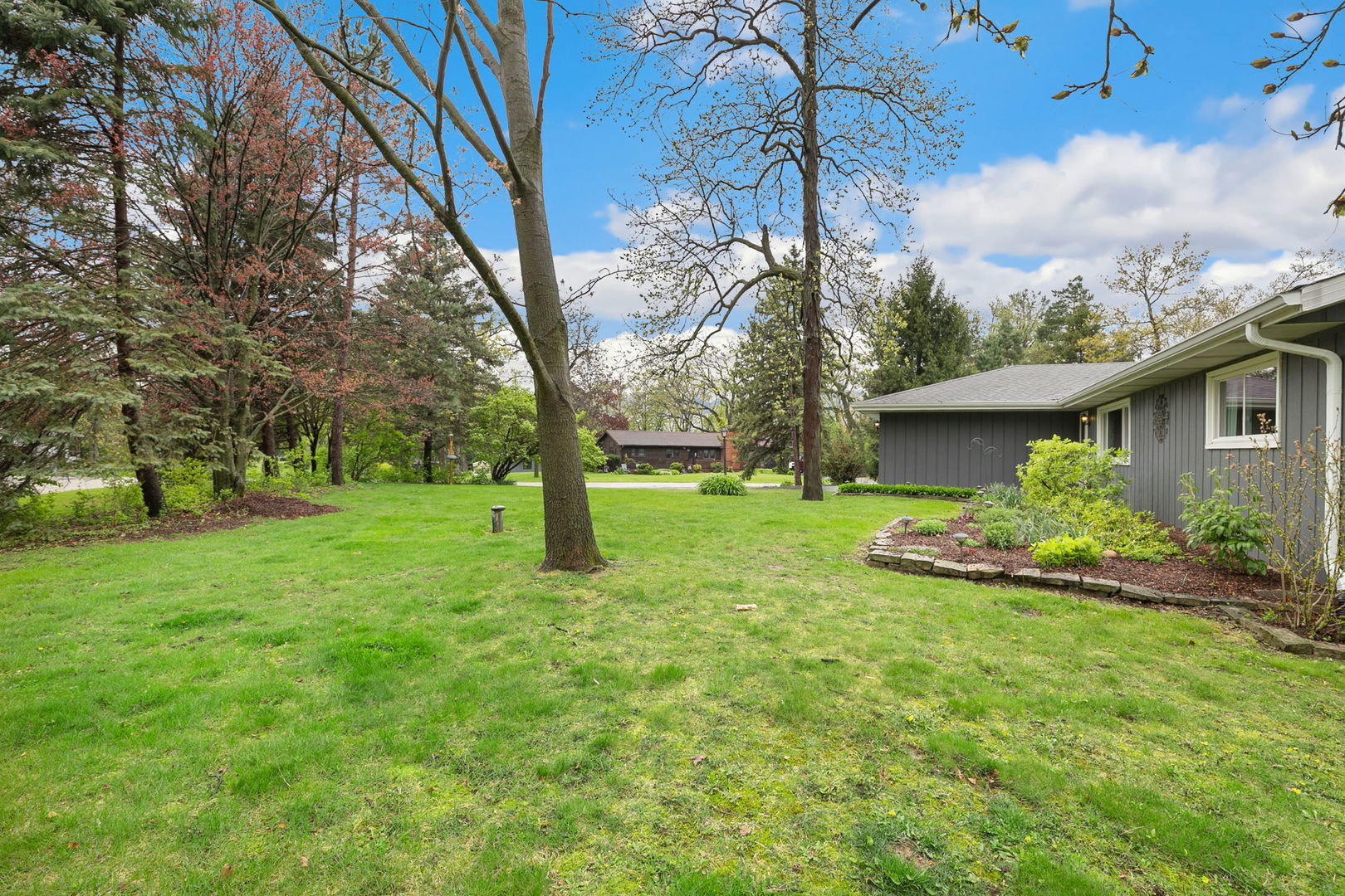 602 Hickory Road