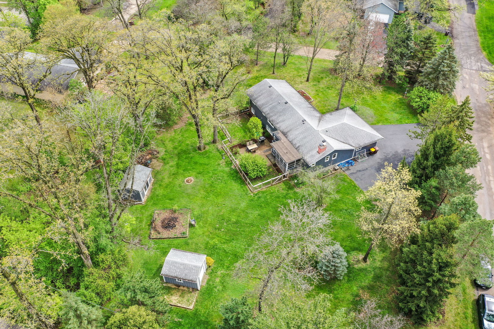 602 Hickory Road