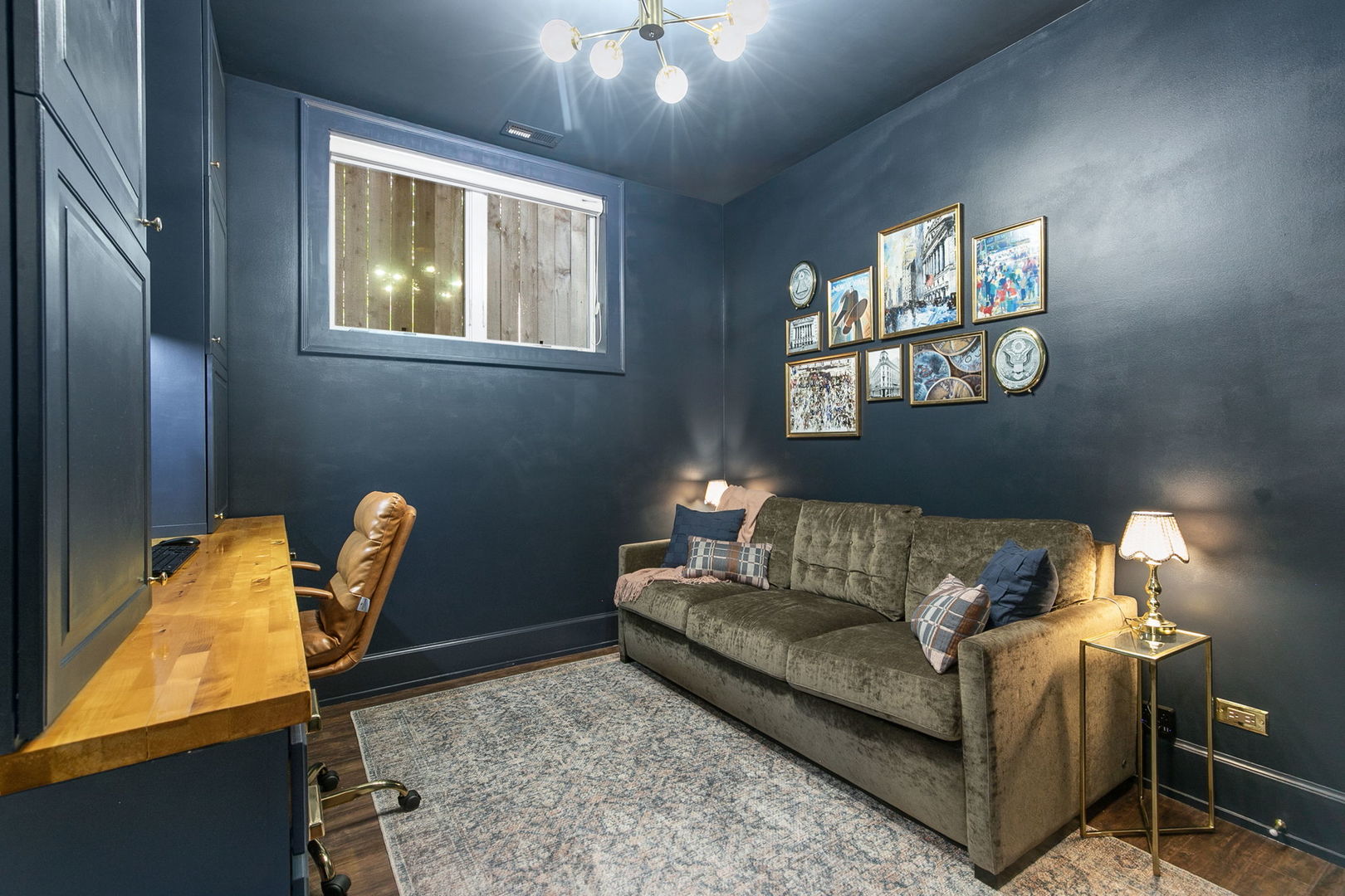 2717 N Racine Avenue Unit: 1
