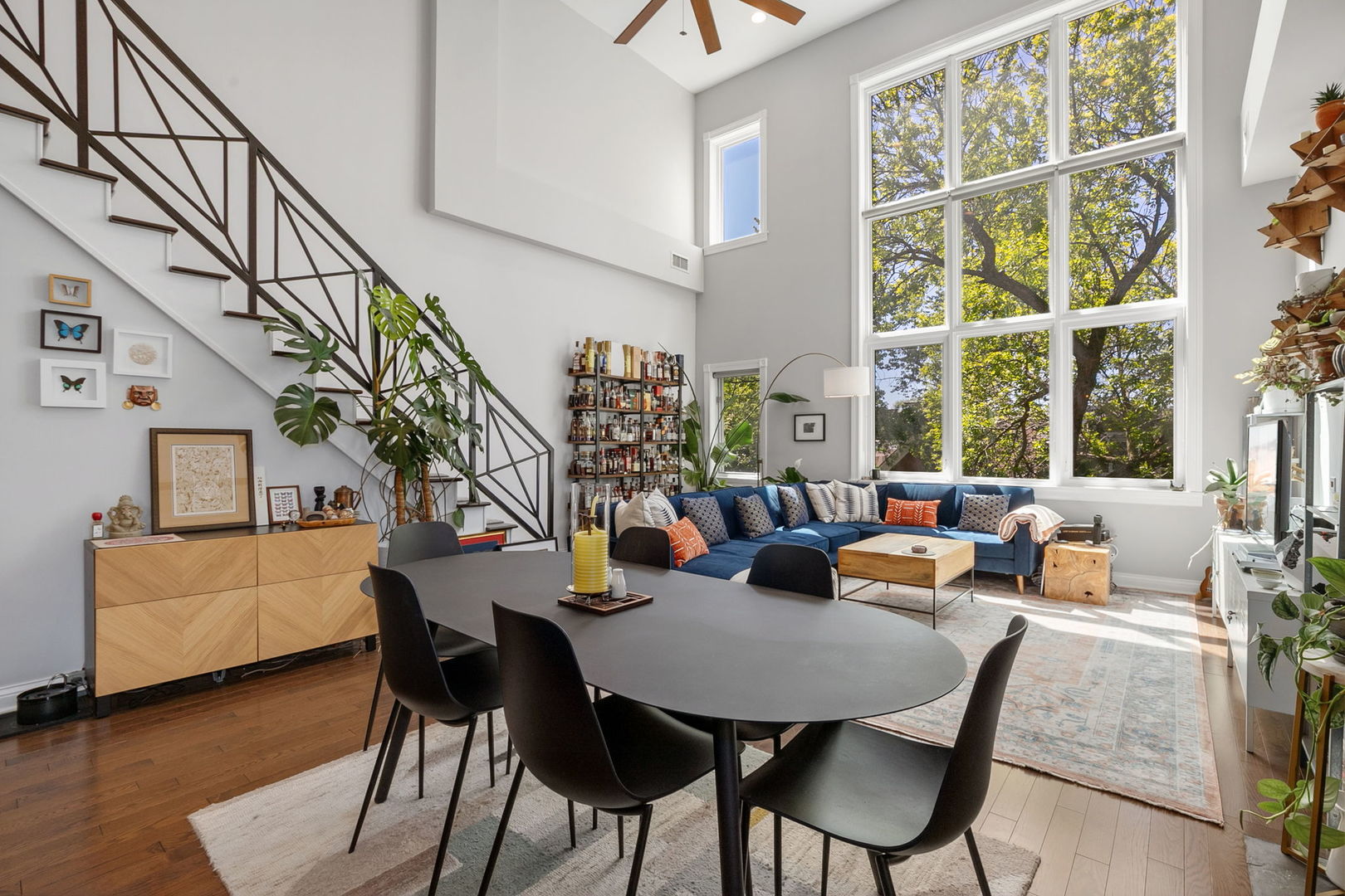 1067 N Hermitage Avenue Unit: 3