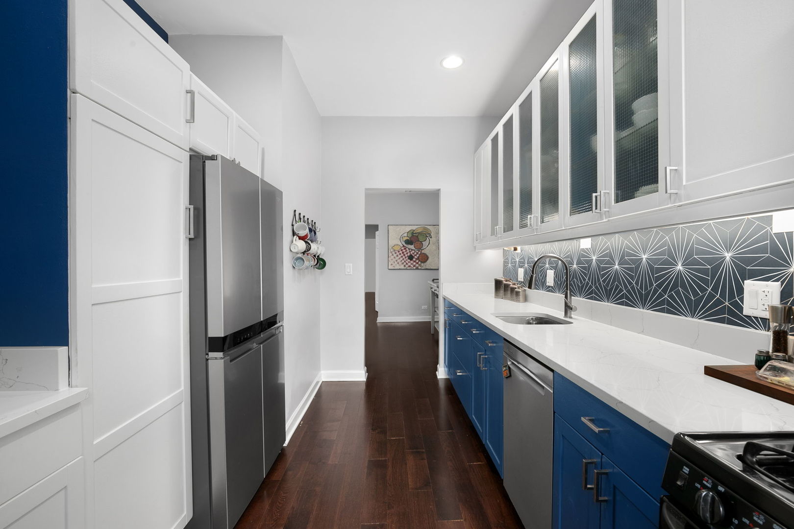 839 W Lakeside Place Unit: 2W
