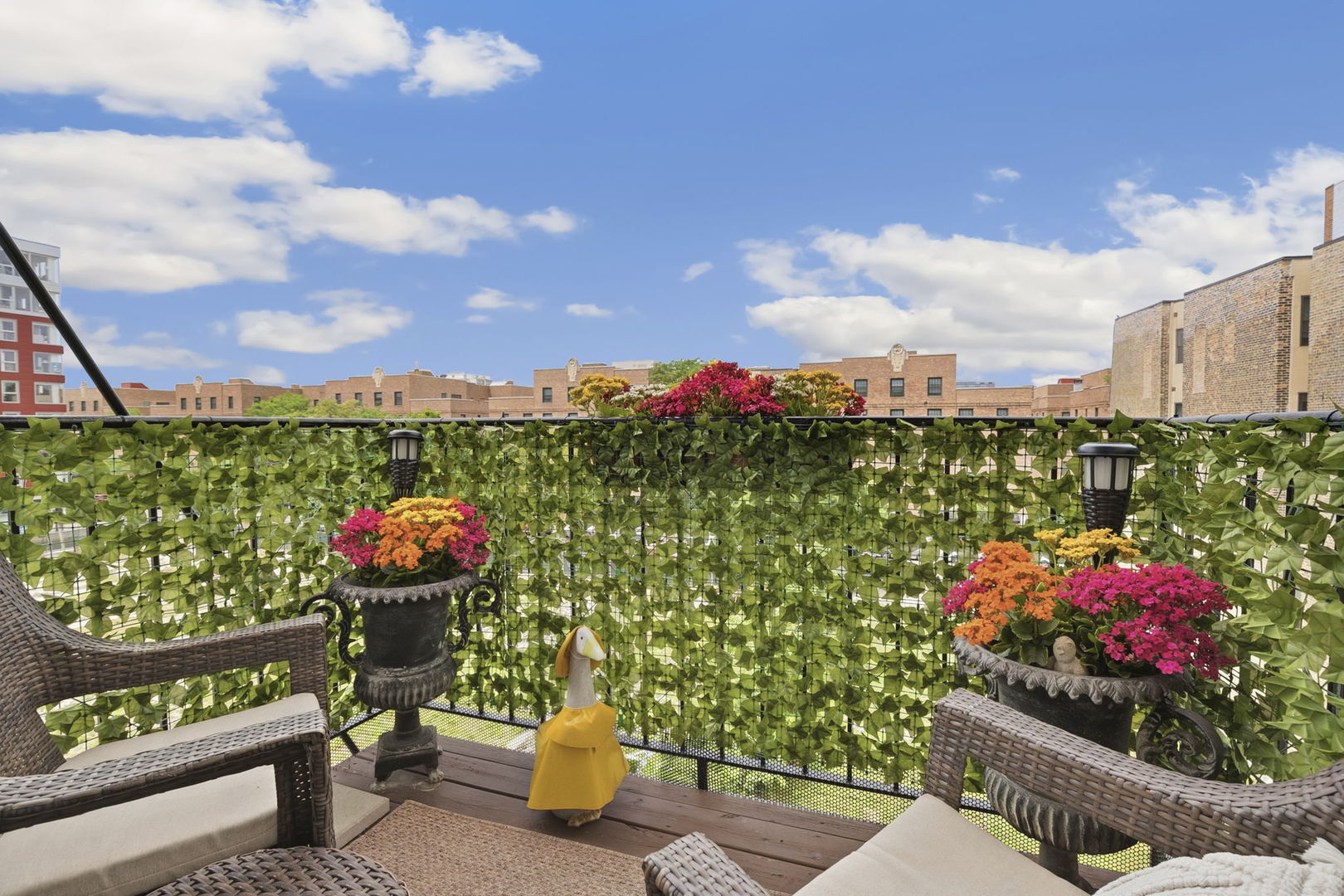 1422 N Orleans Street Unit: 3S
