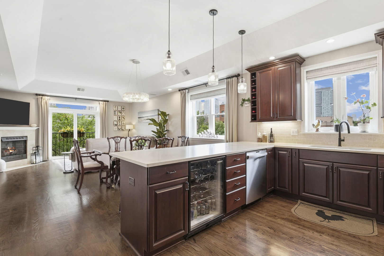 1422 N Orleans Street Unit: 3S