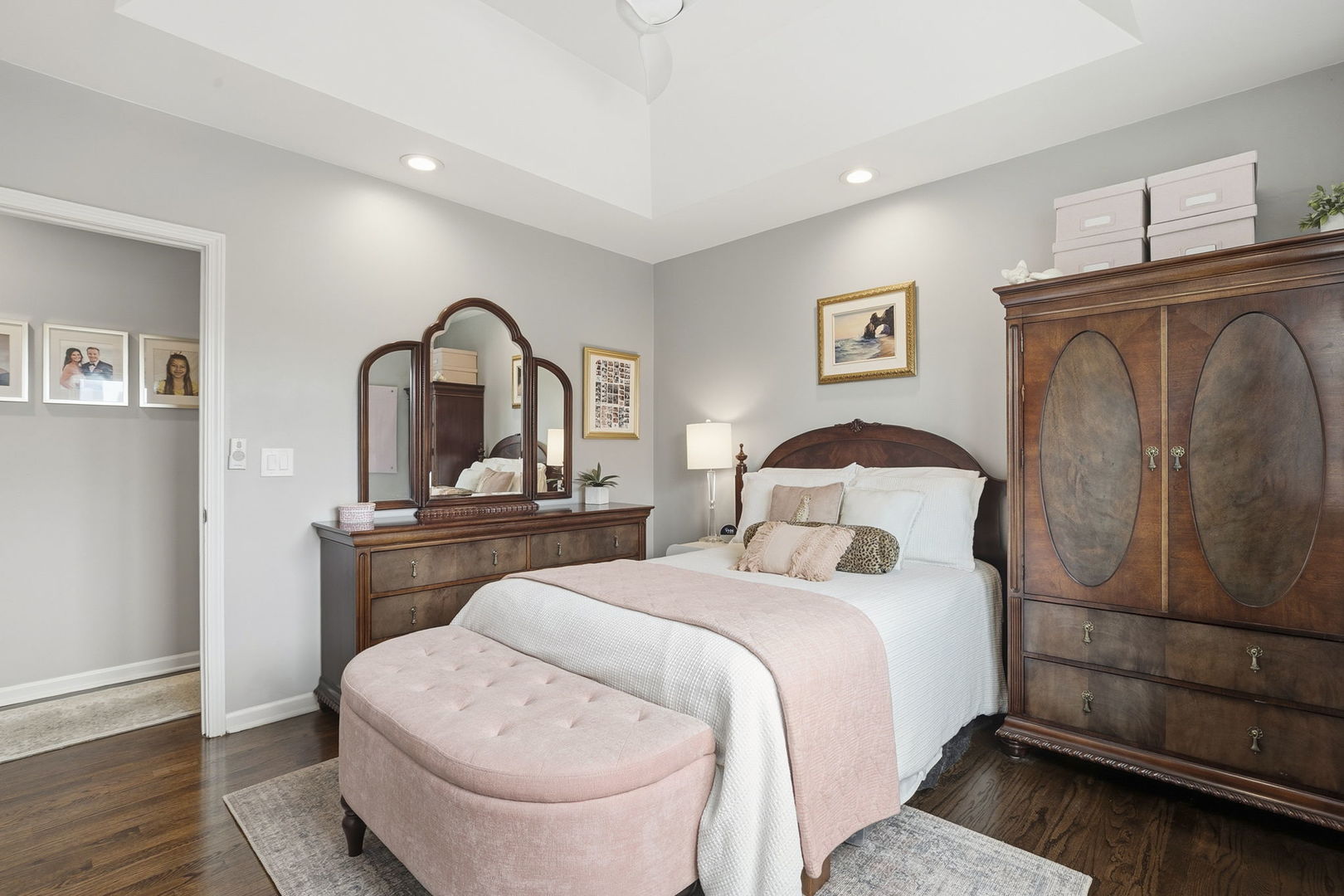 1422 N Orleans Street Unit: 3S
