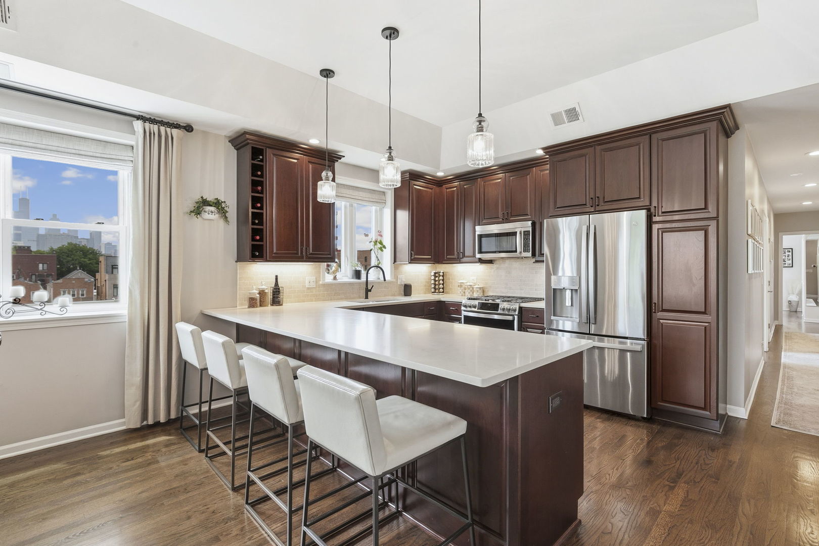 1422 N Orleans Street Unit: 3S