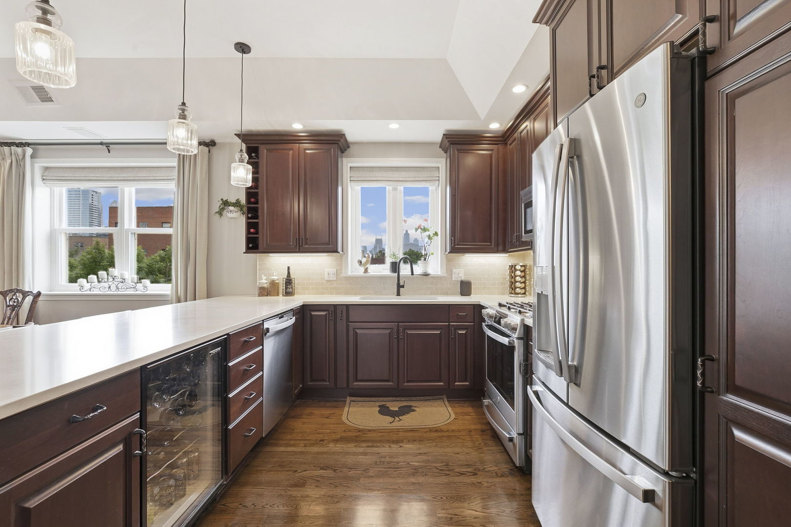1422 N Orleans Street Unit: 3S