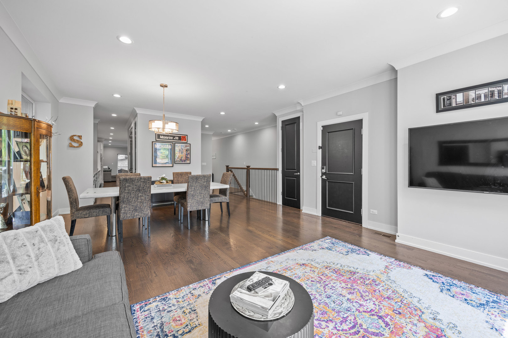 2743 N Ashland Avenue Unit: 1N