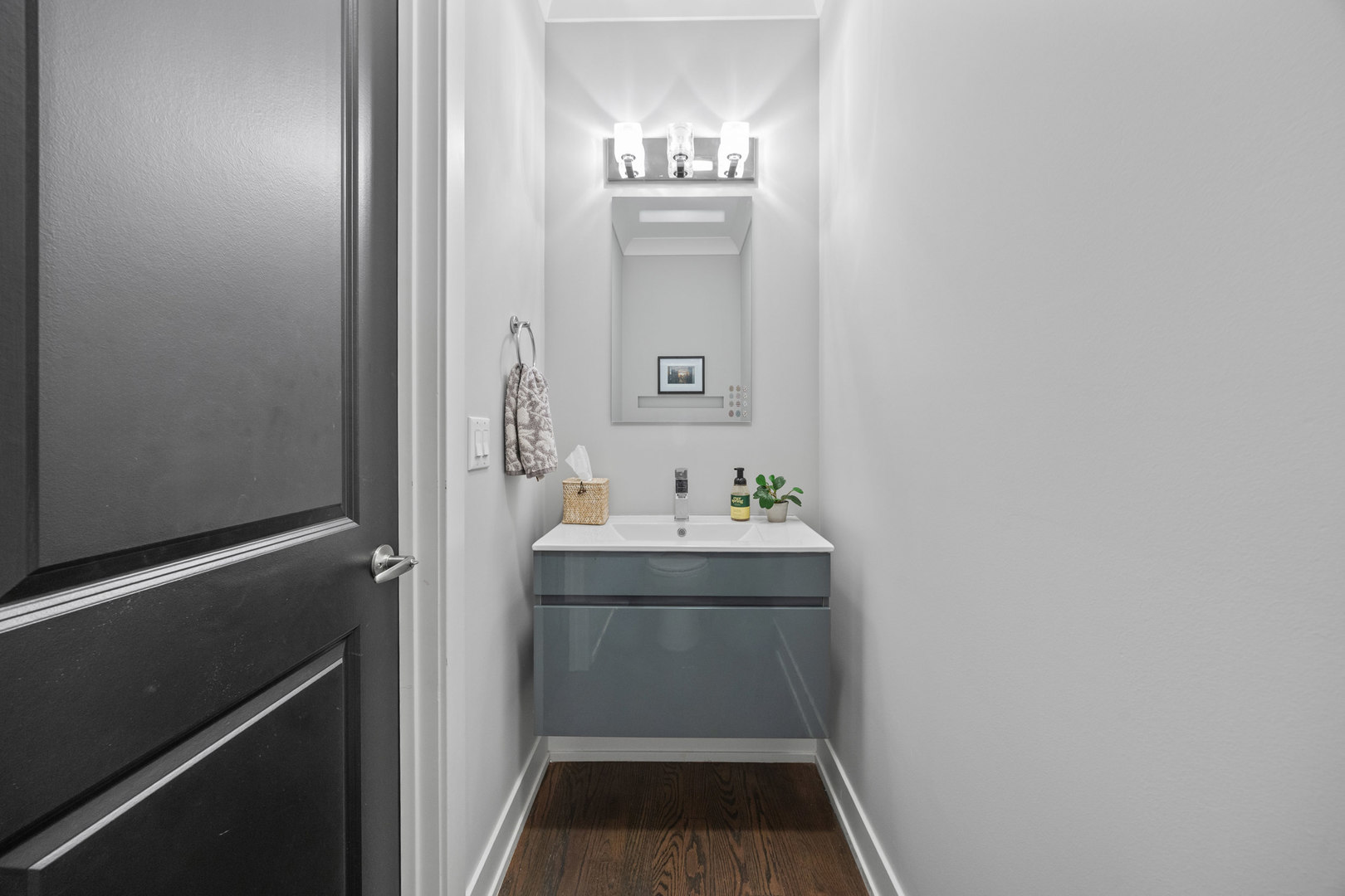 2743 N Ashland Avenue Unit: 1N