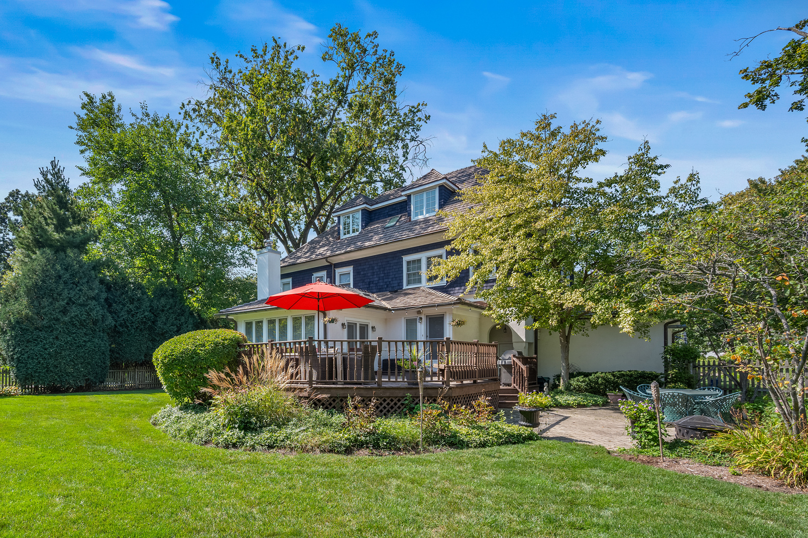 757 Locust Street