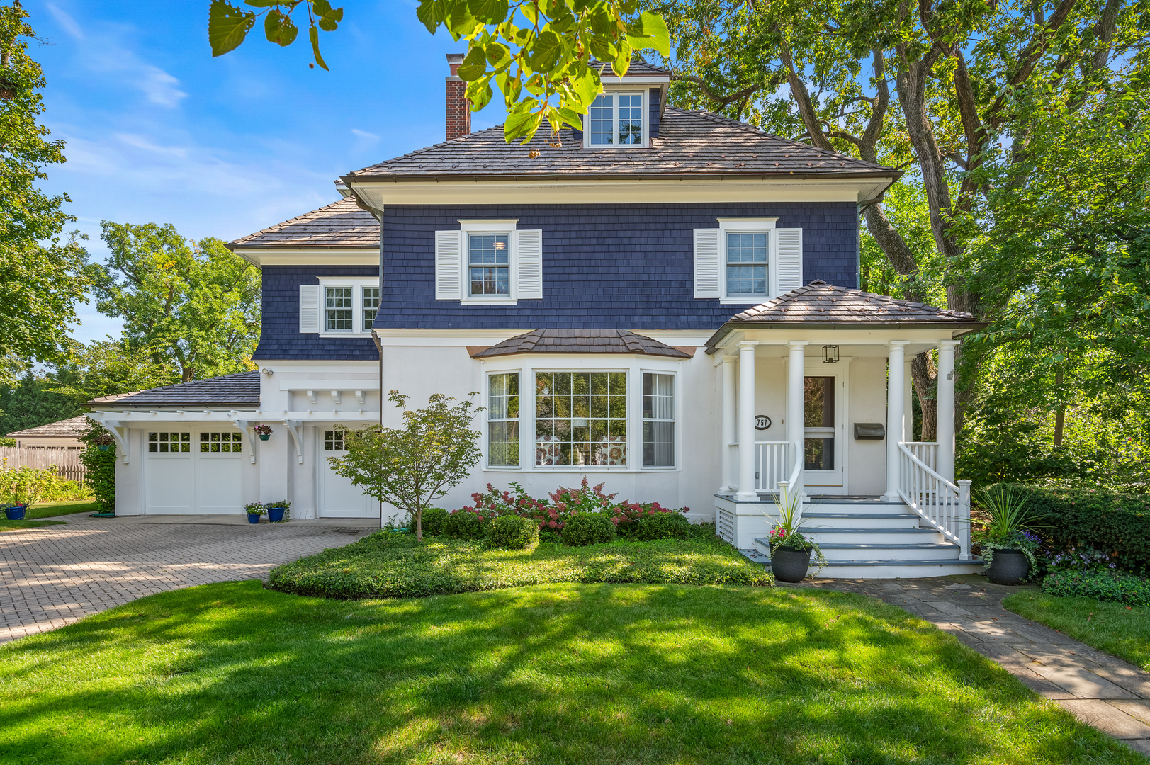 757 Locust Street