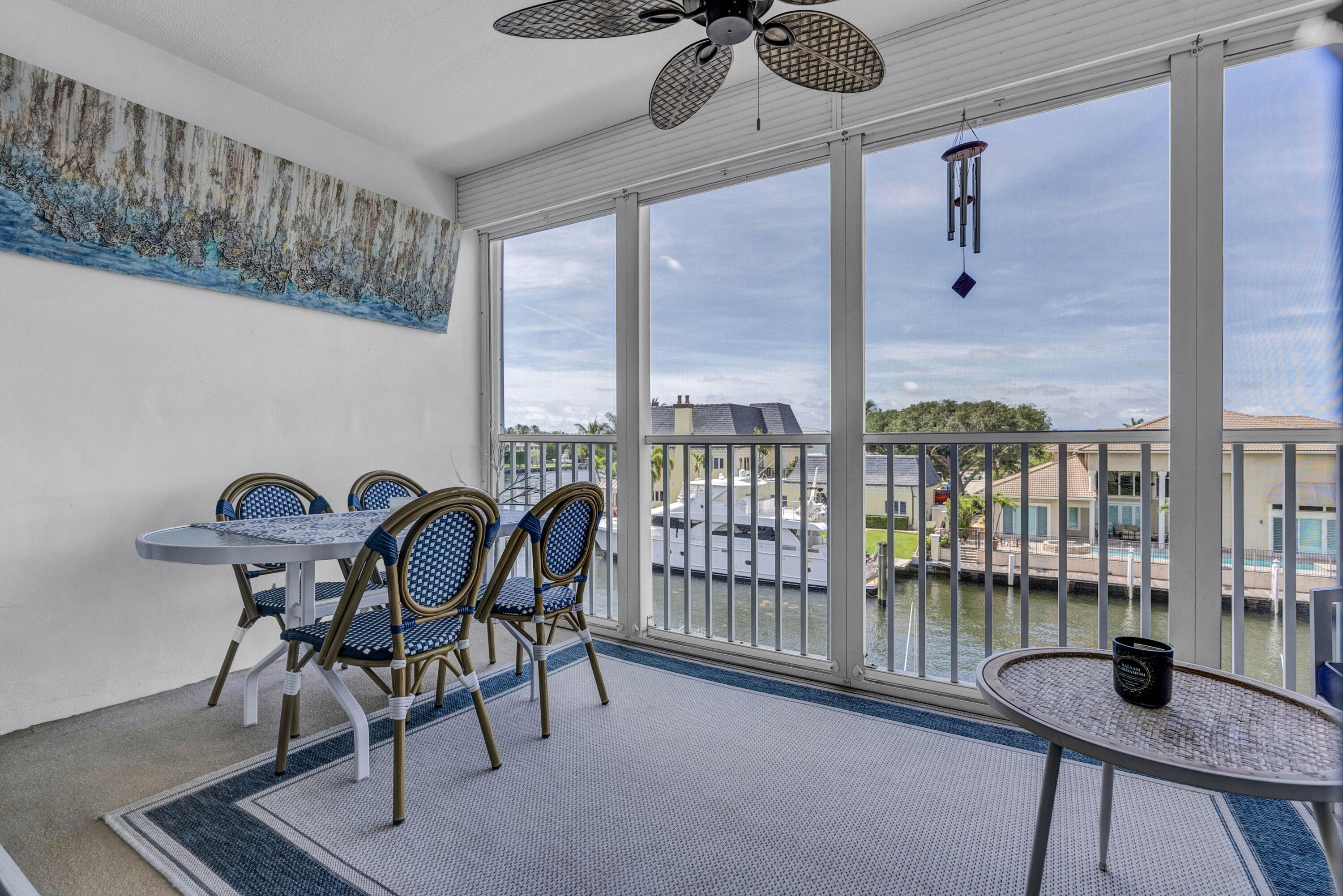 3050 NE 48th Court 305