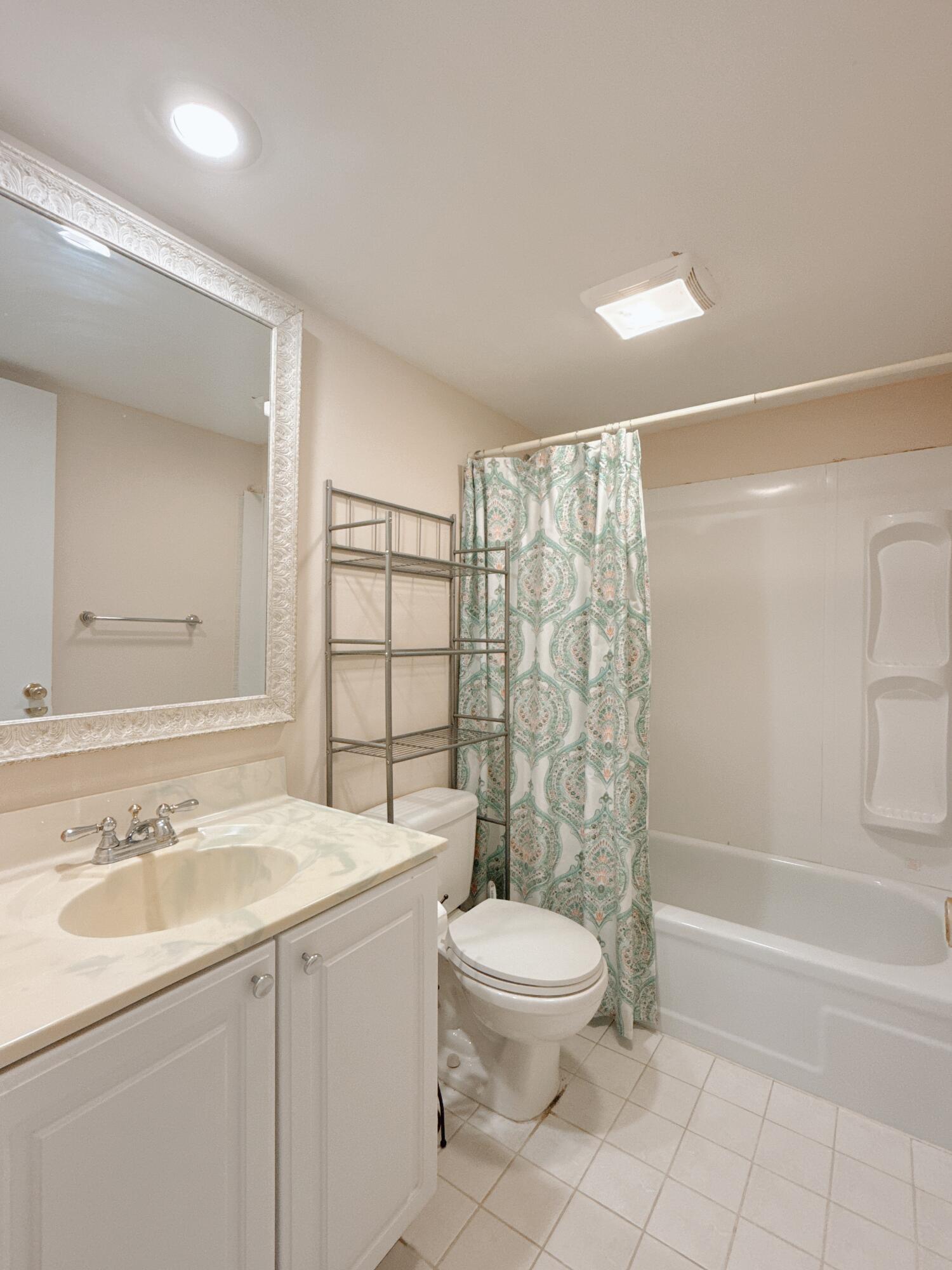 872 SW 9th Street Circle 201