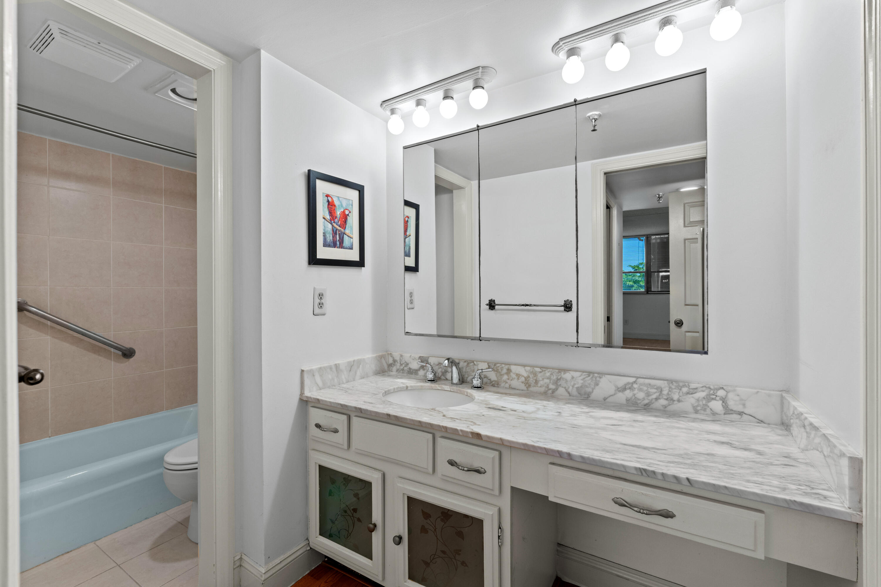 859 JEFFERY Street 5110