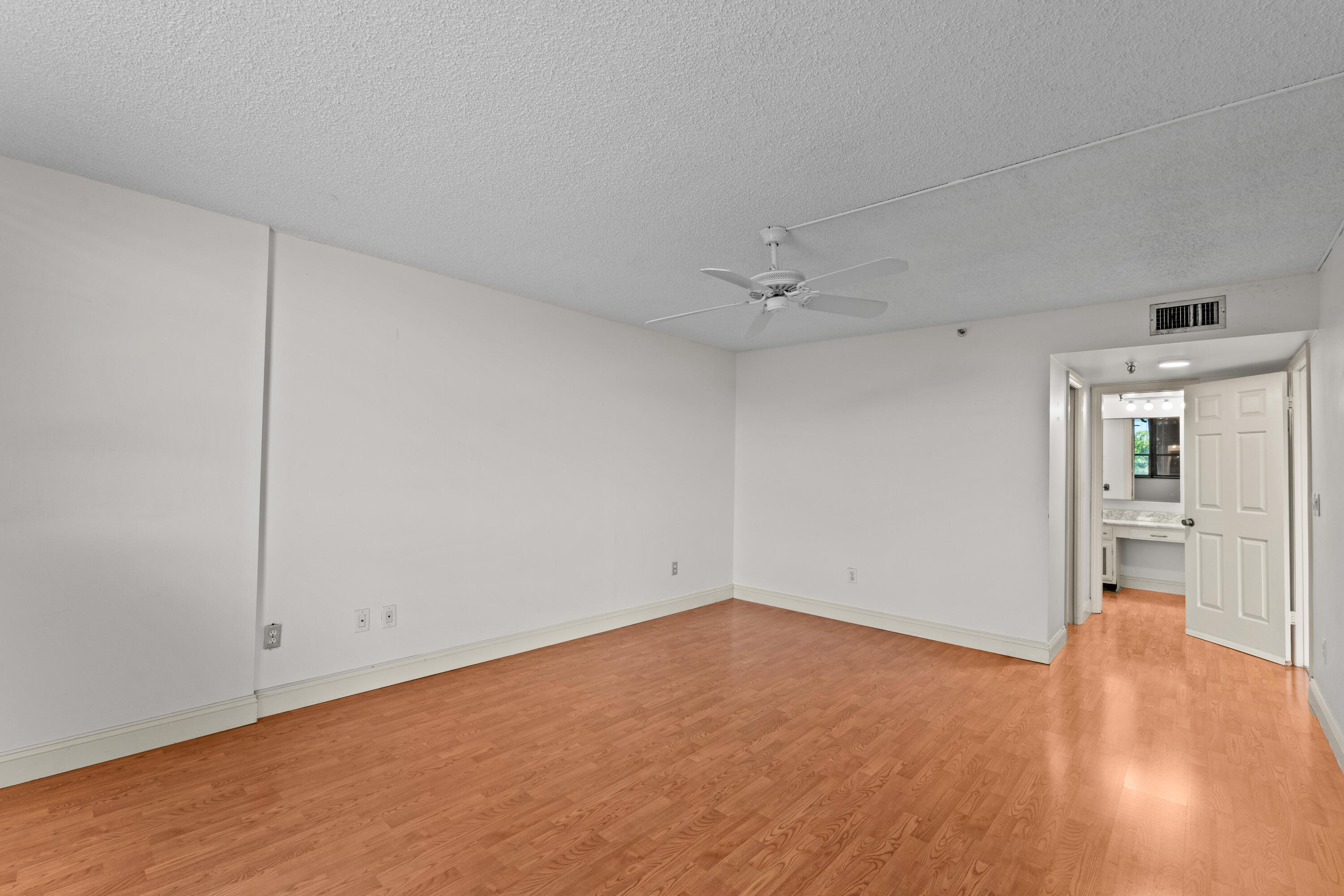 859 JEFFERY Street 5110