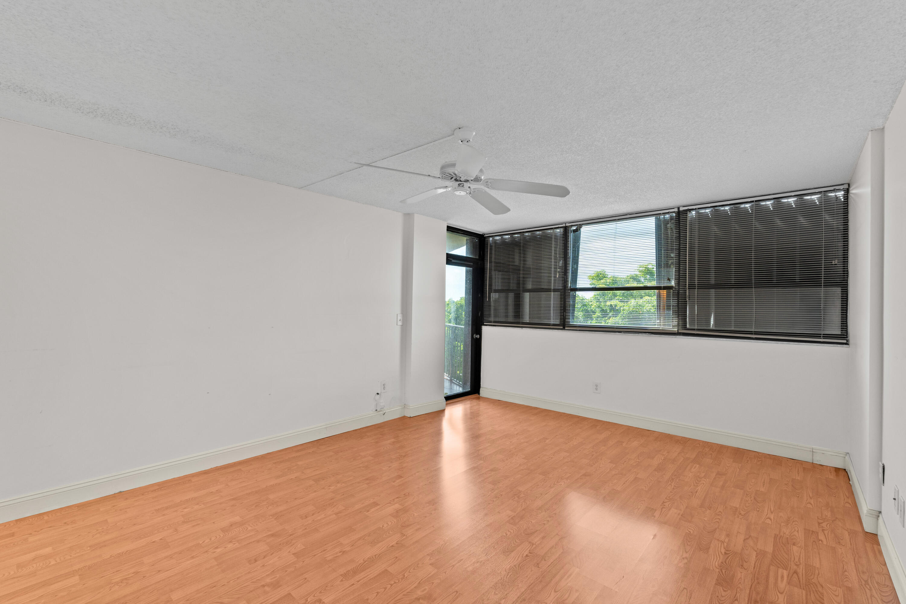 859 JEFFERY Street 5110