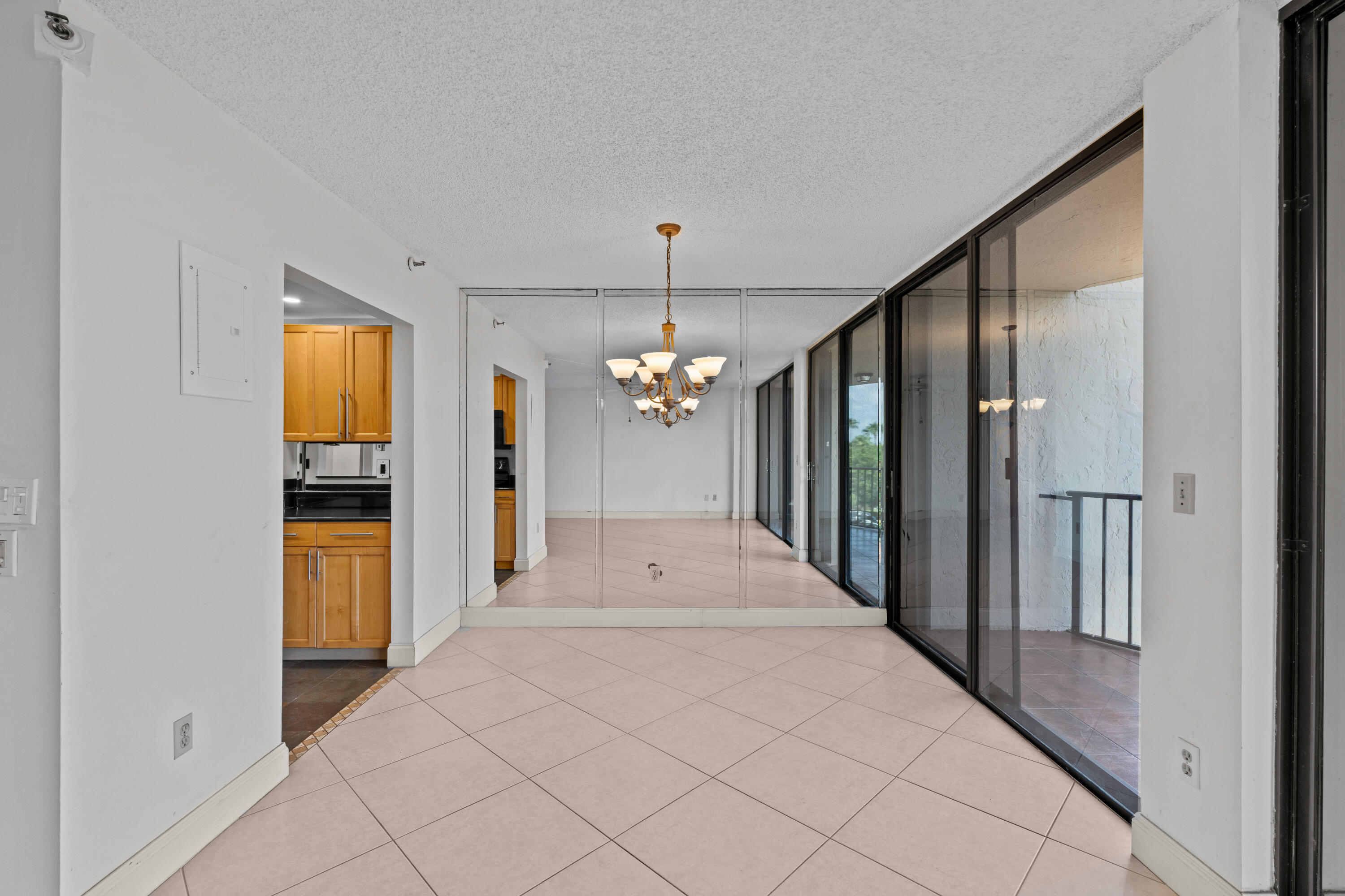 859 JEFFERY Street 5110