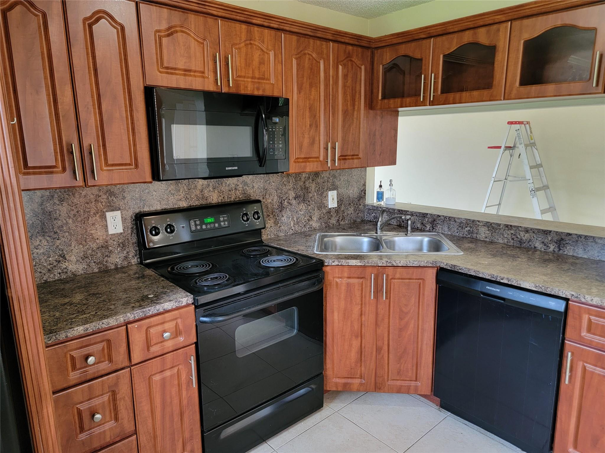 1055 Coral Club Drive .