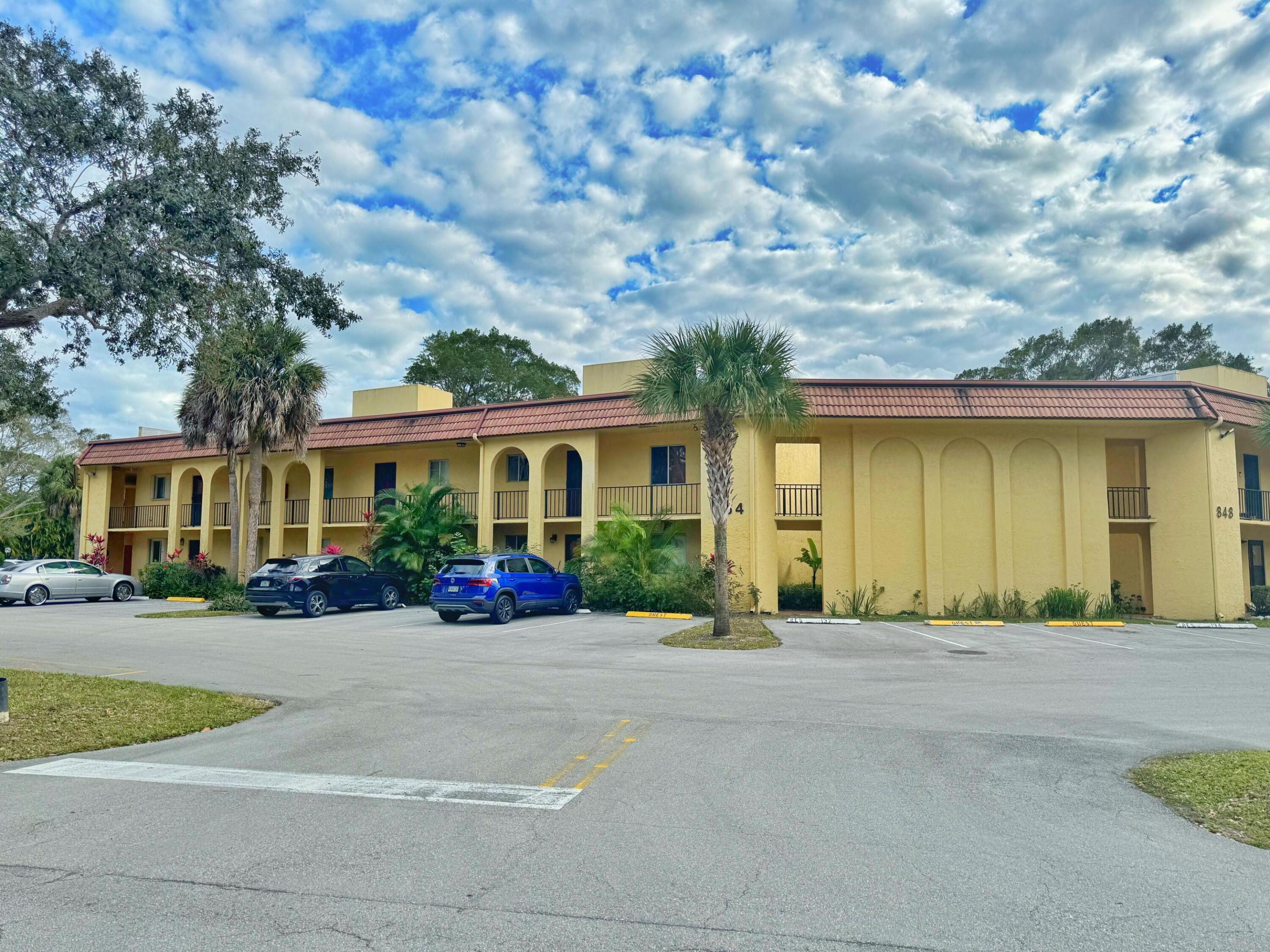 854 SW 9th Street Circle 203