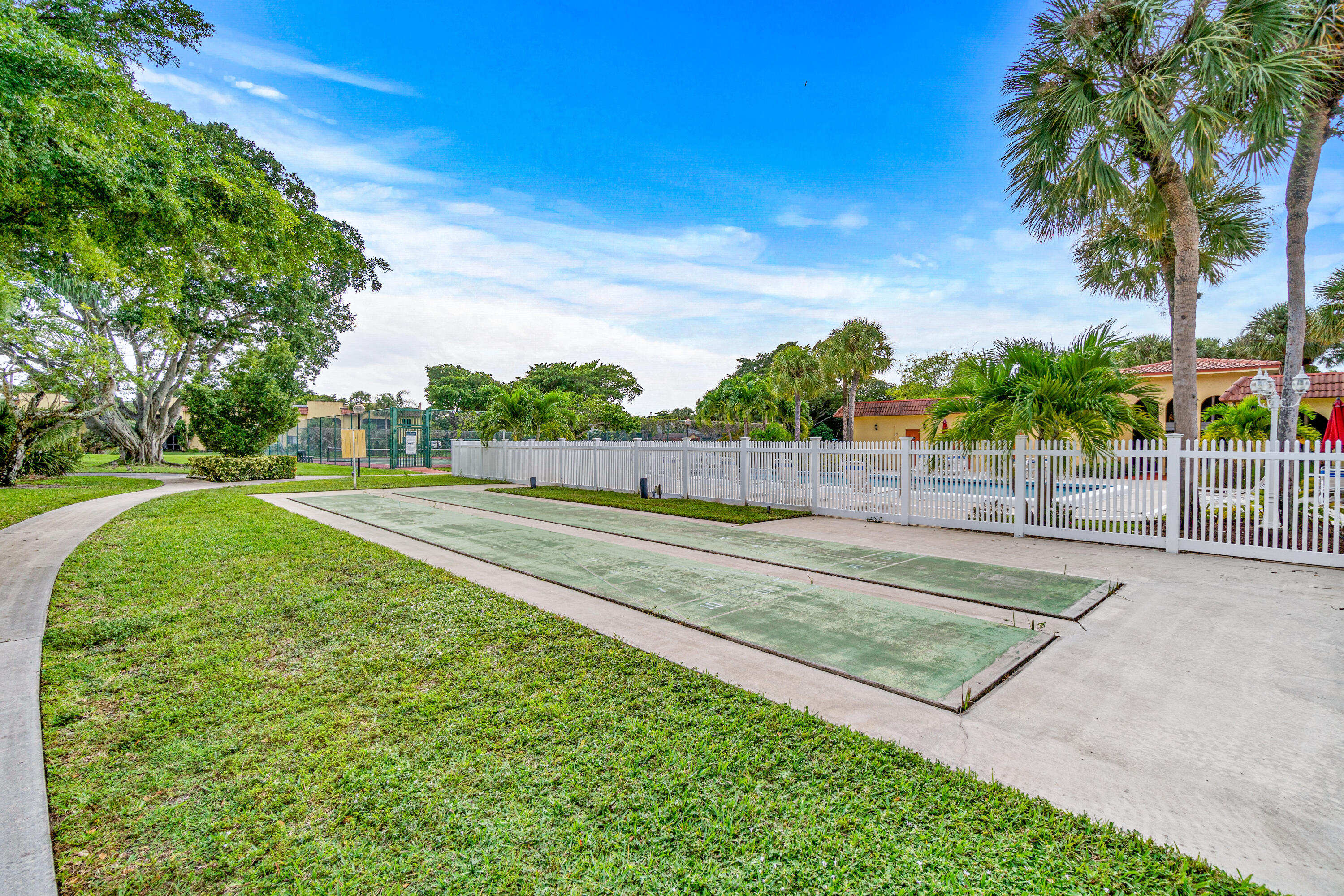 892 SW 9th Street Circle 9