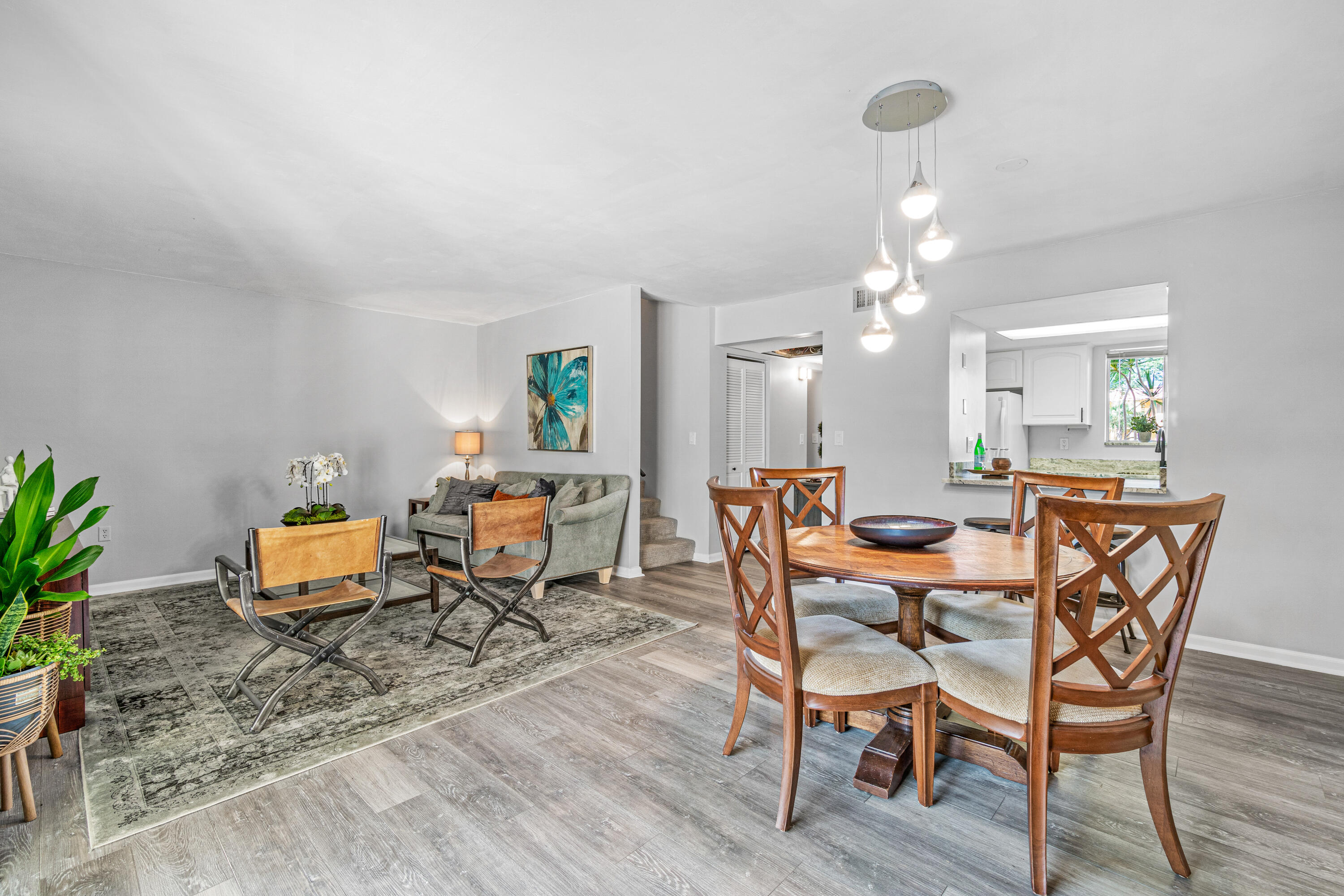 892 SW 9th Street Circle 9