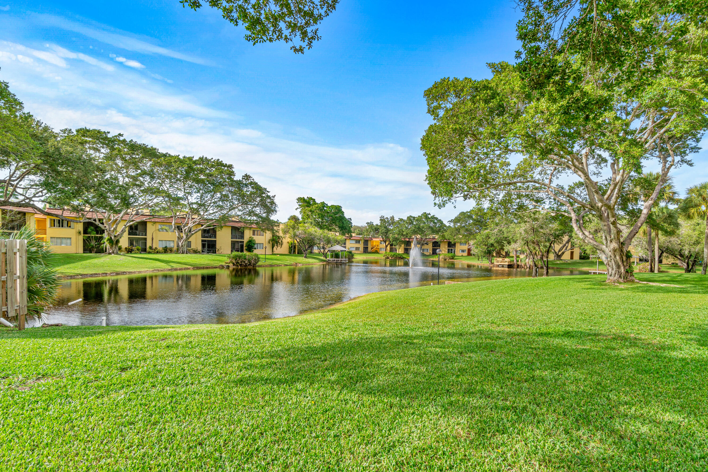 892 SW 9th Street Circle 9