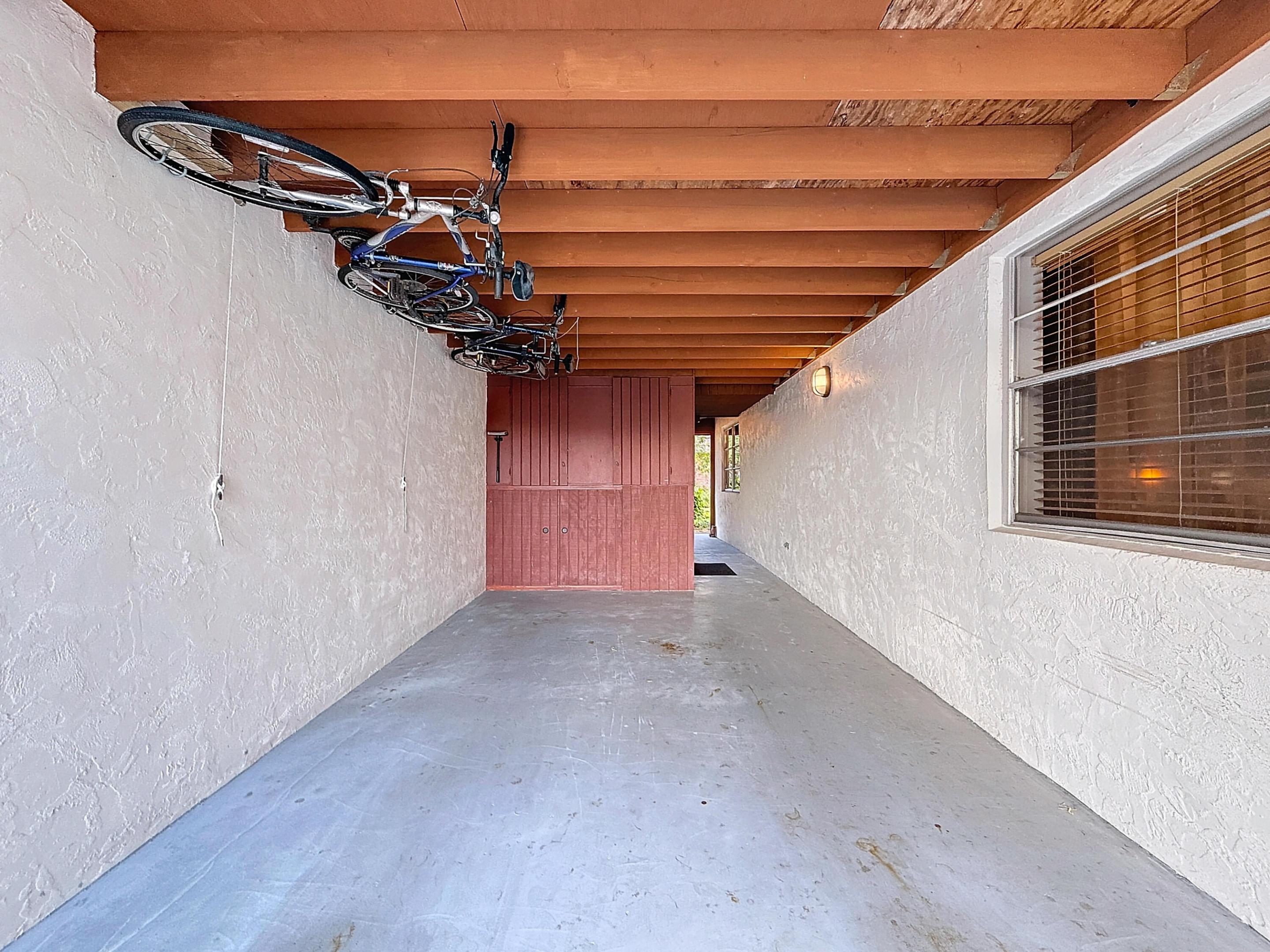 533 SE 28th Circle 533