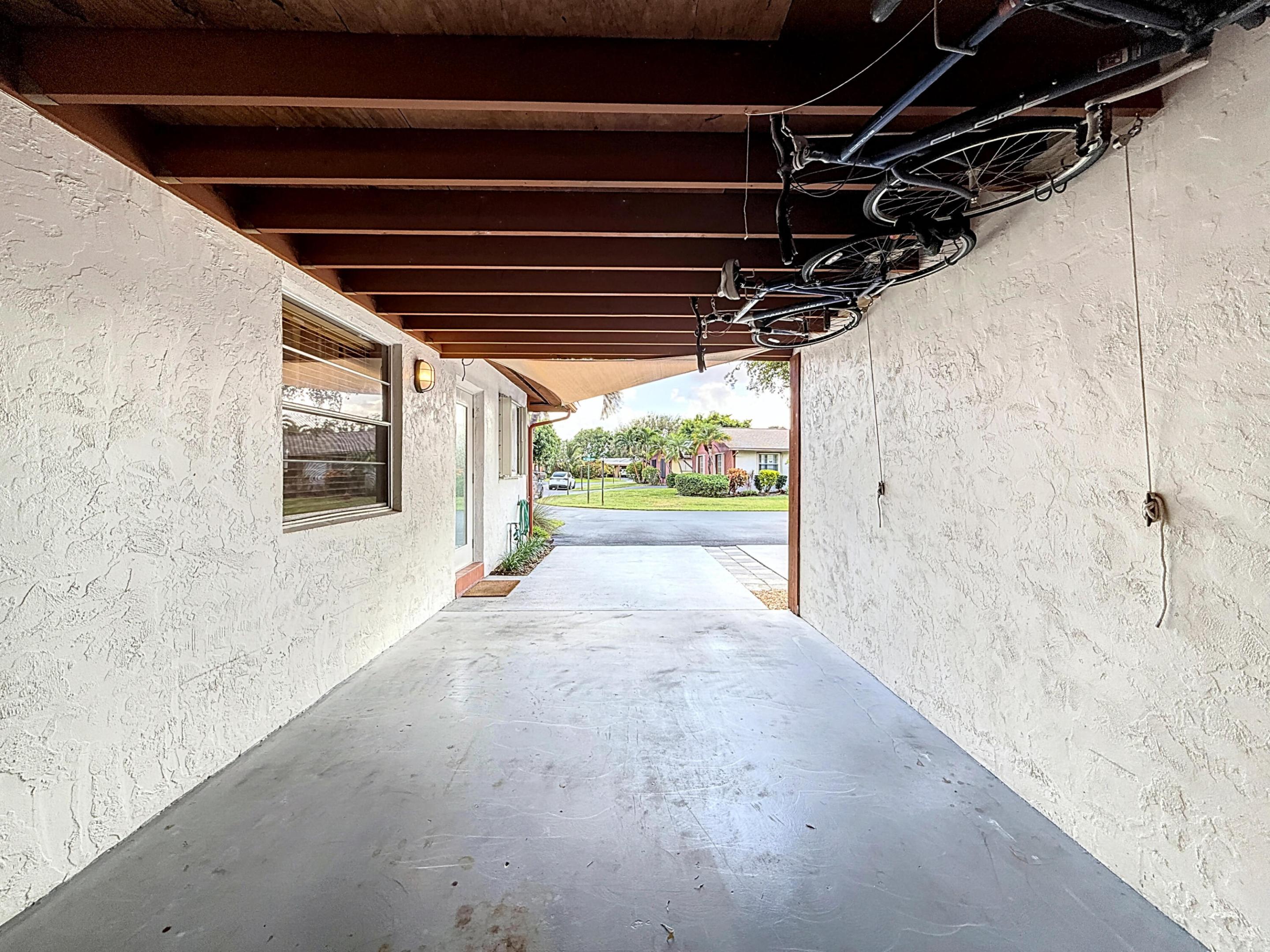 533 SE 28th Circle 533