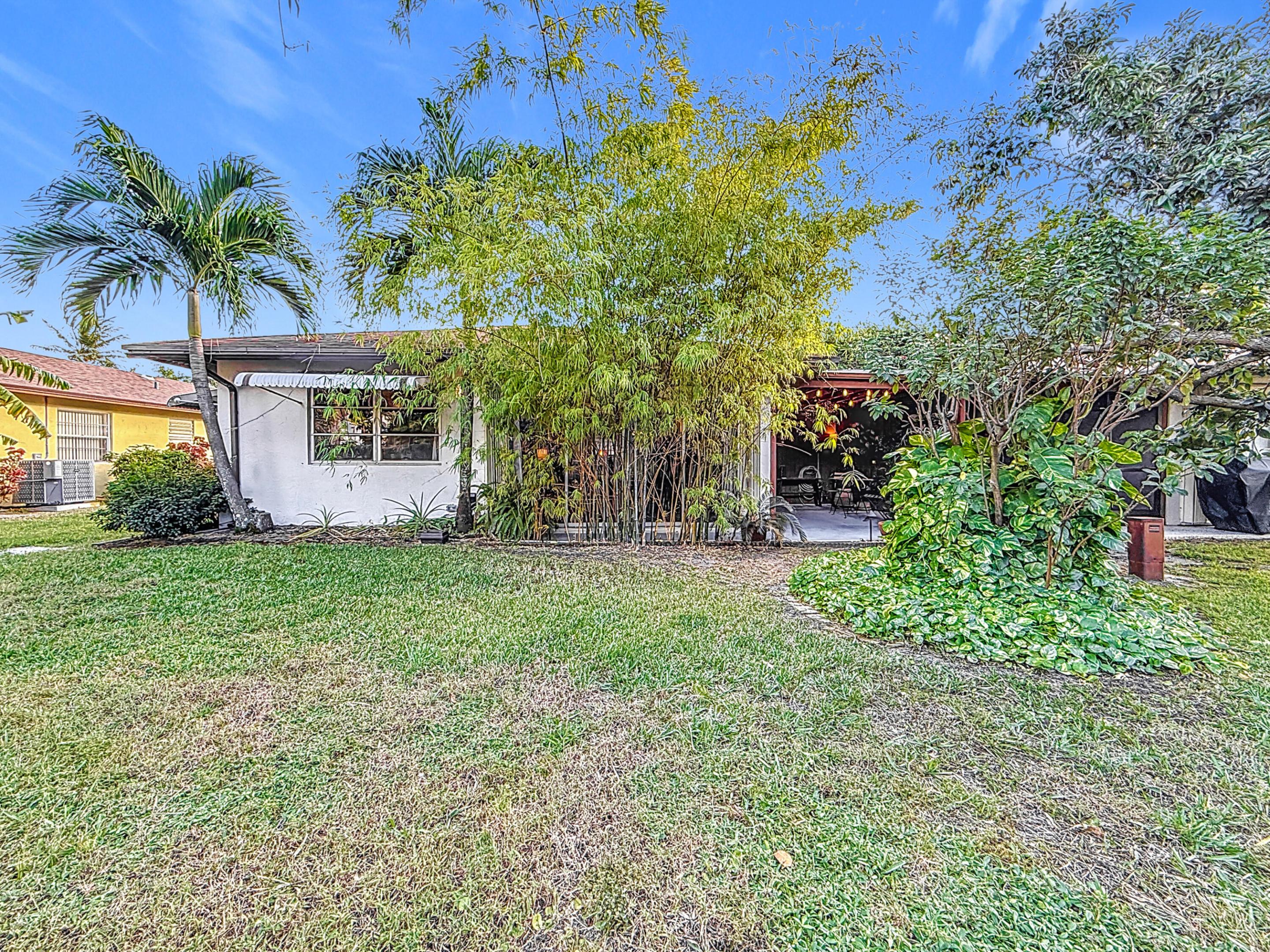 533 SE 28th Circle 533