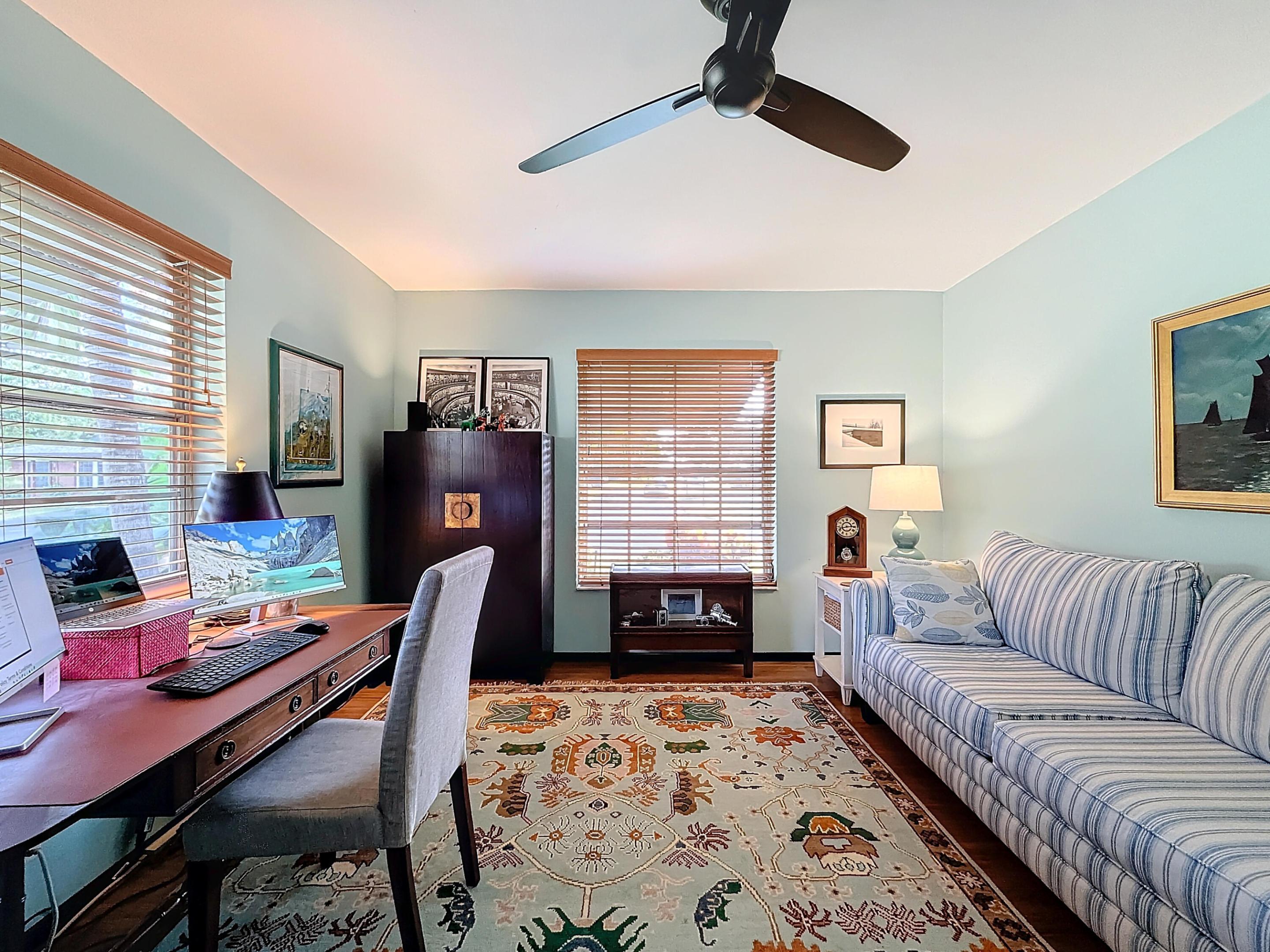 533 SE 28th Circle 533