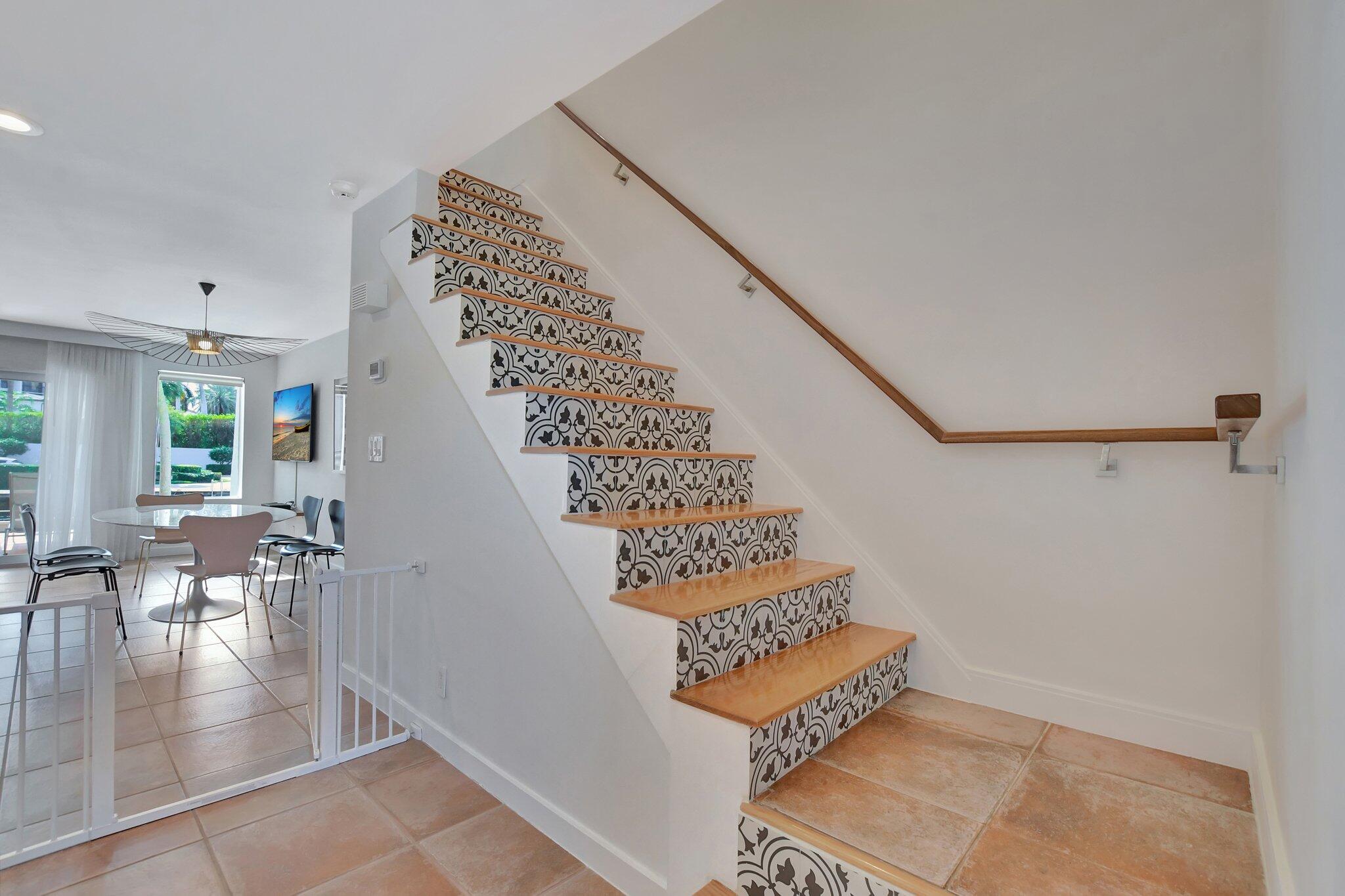 1016 Russell Drive