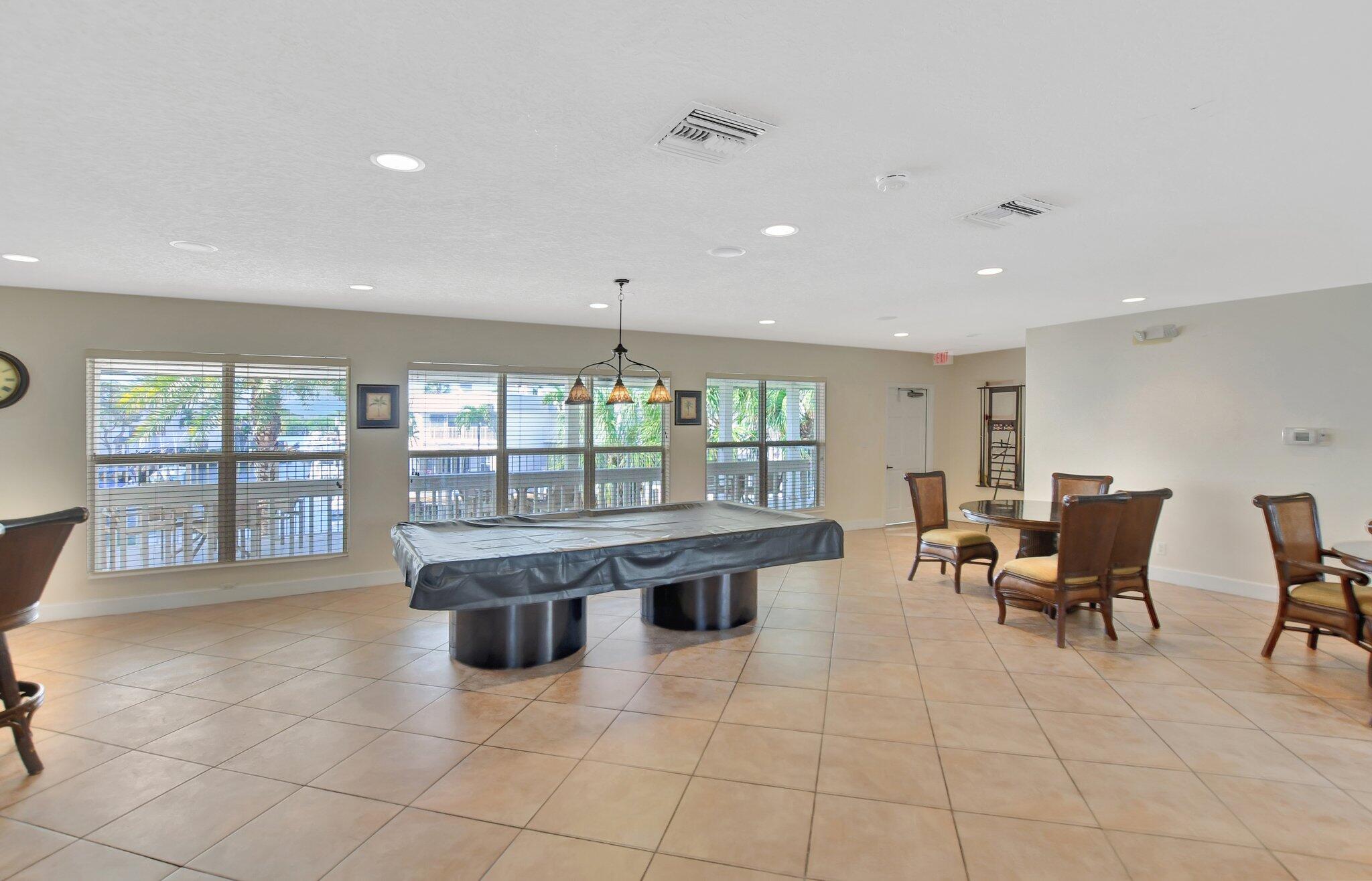 1016 Russell Drive