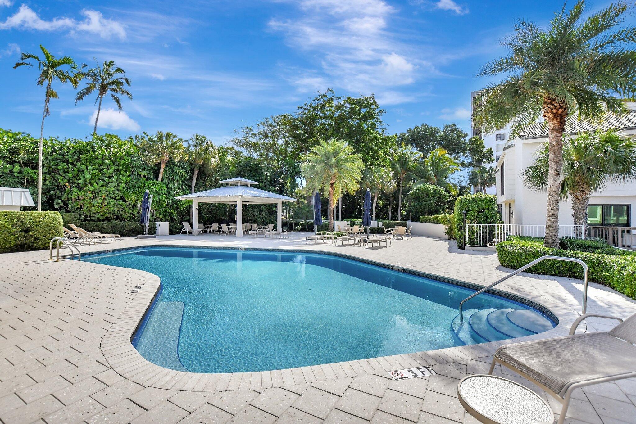 1016 Russell Drive