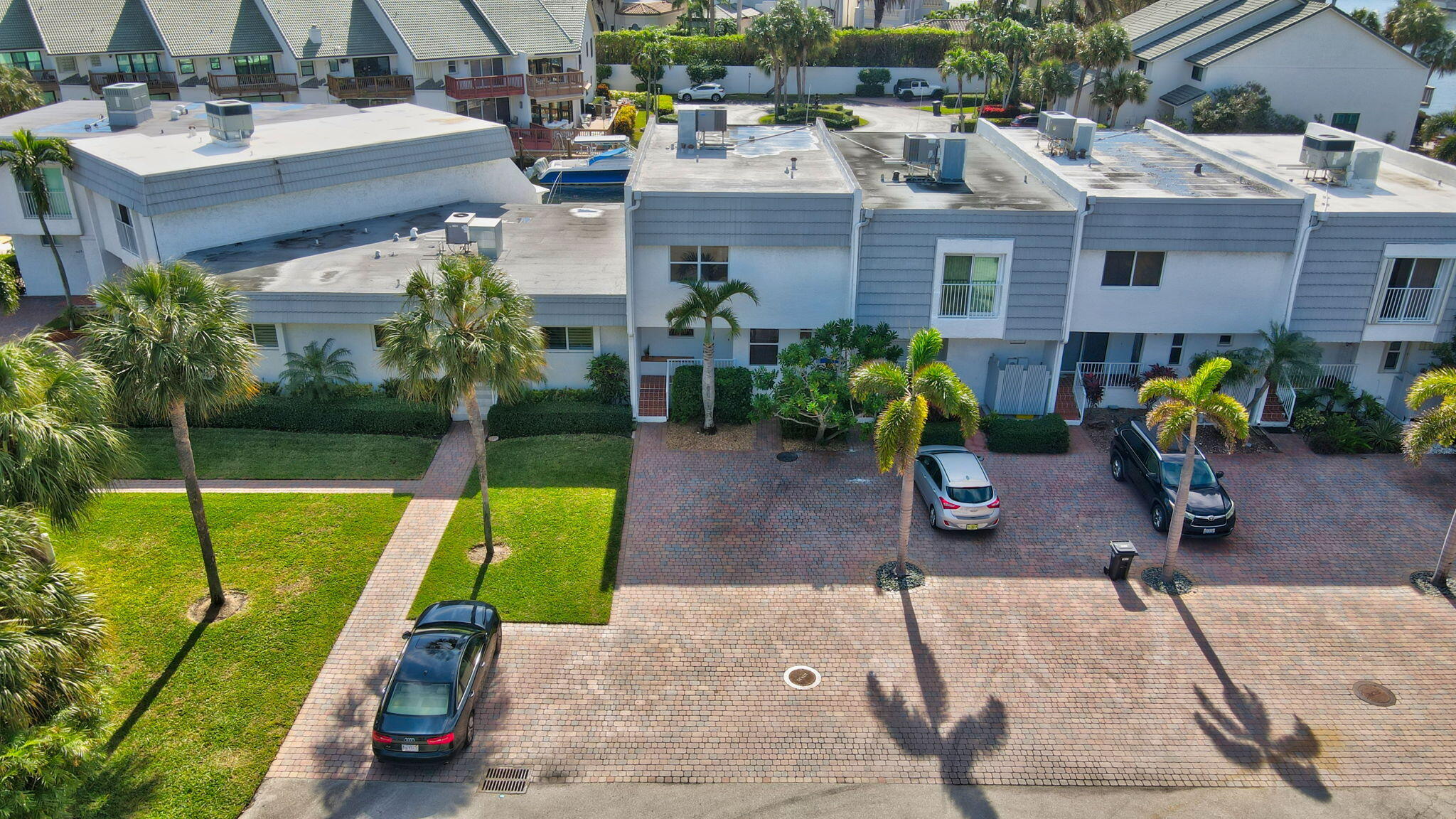 1016 Russell Drive