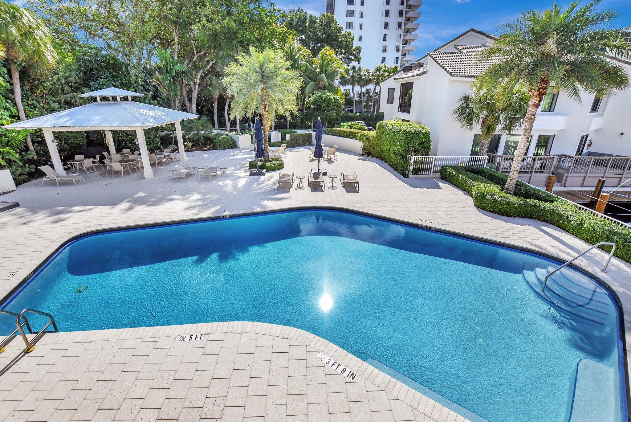 1016 Russell Drive