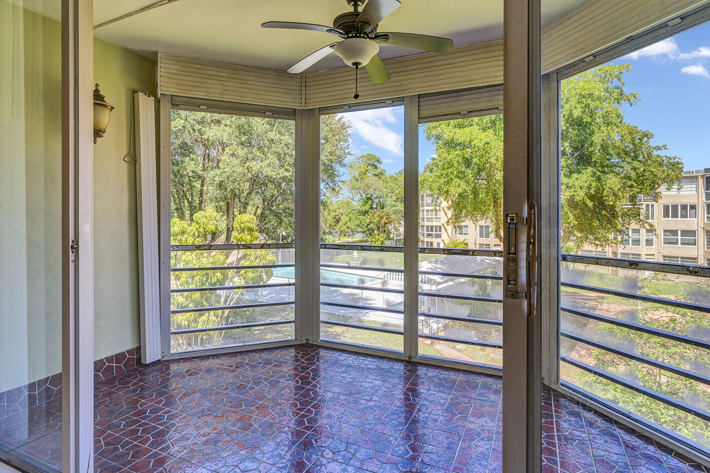 1301 NE 191st Street F307