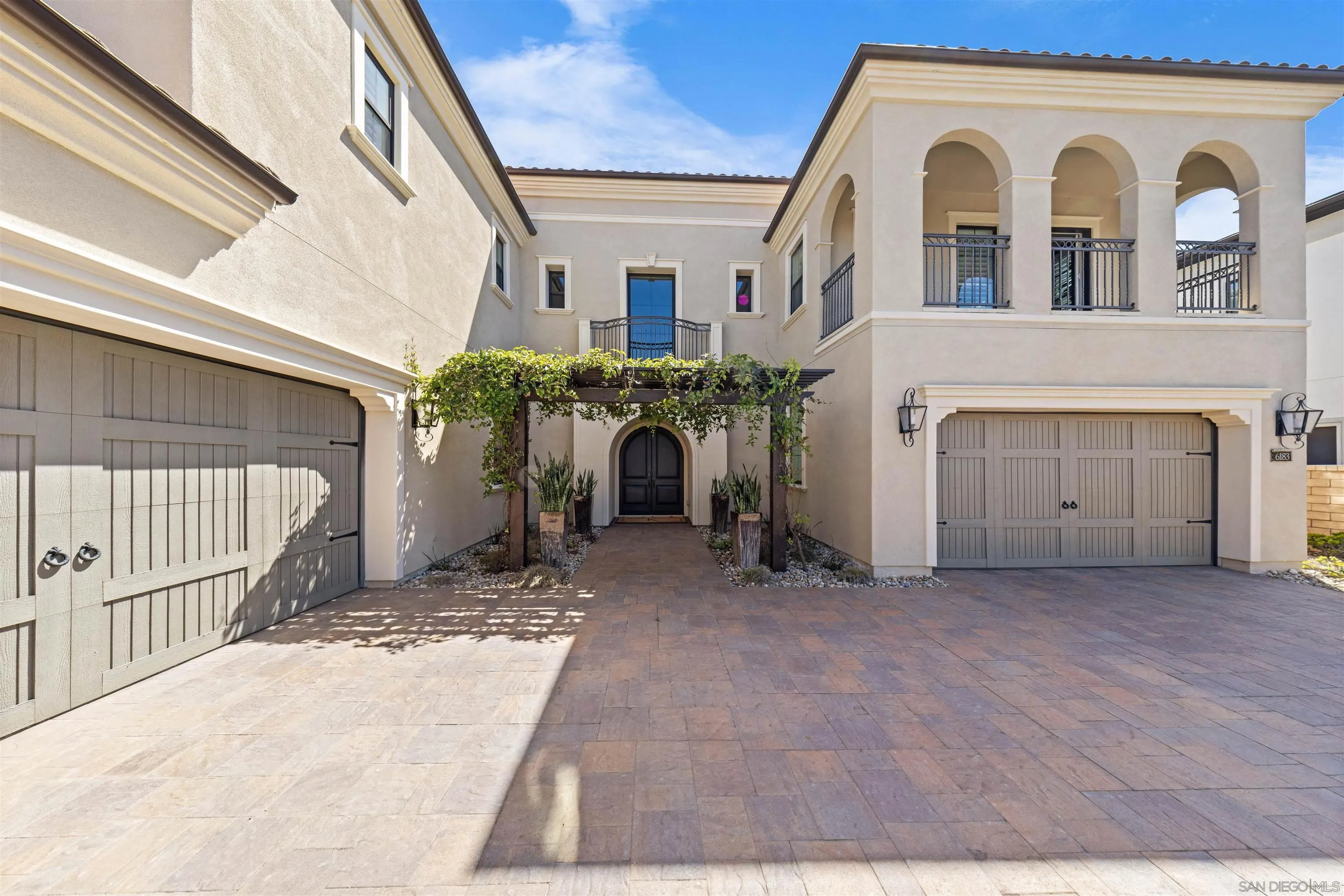 6183 Summit Crest Circle