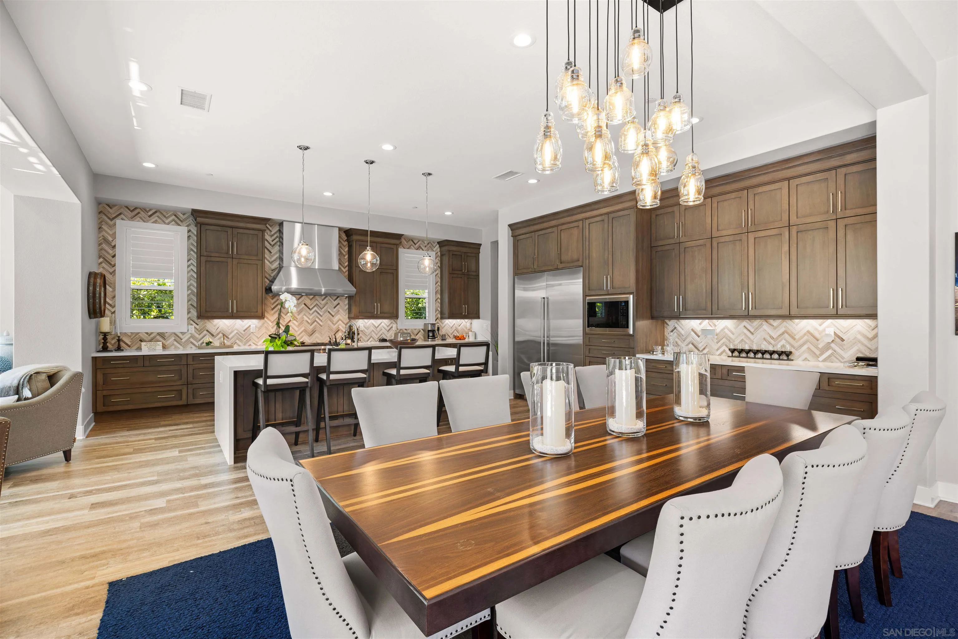 6183 Summit Crest Circle
