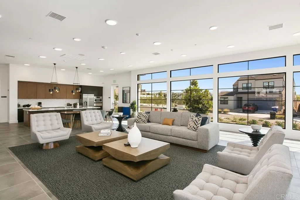 6183 Summit Crest Circle