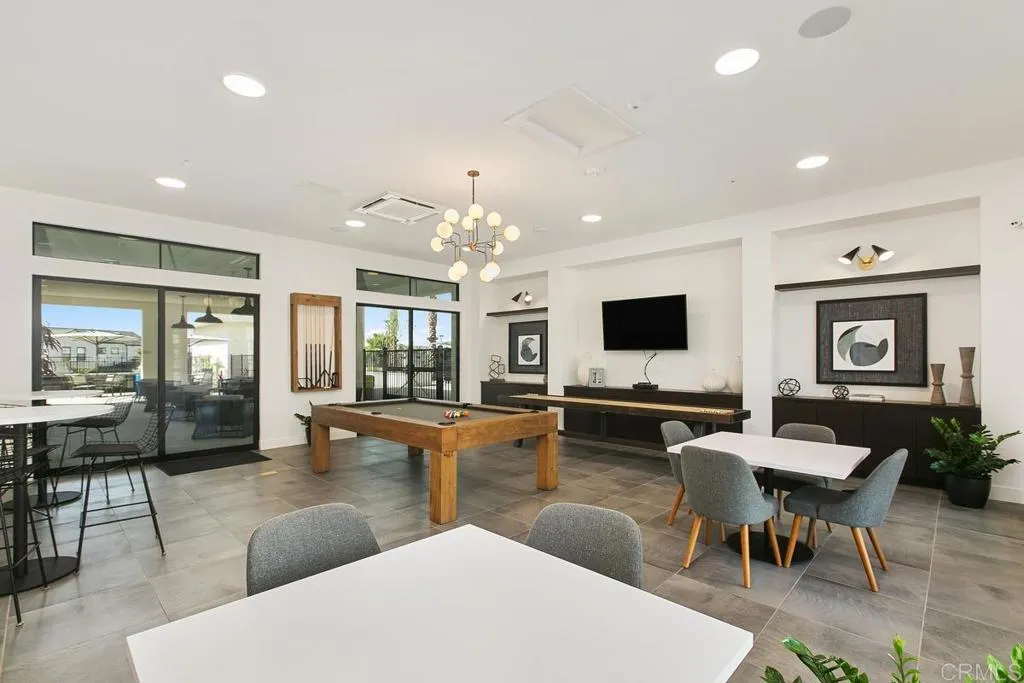 6183 Summit Crest Circle