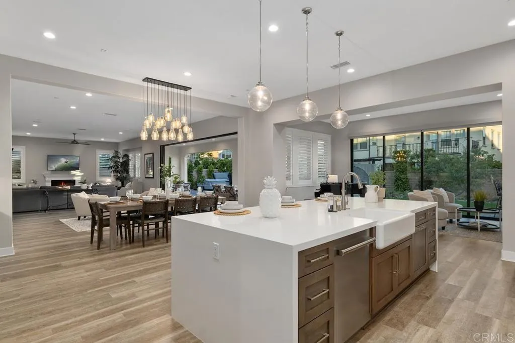 6183 Summit Crest Circle